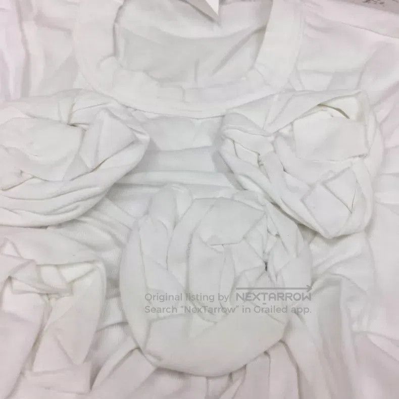 Comme des Garcons Comme des Garcons Folding embossed classic T-shirt Size XS / US 0-2 / IT 36-38 - 5 Thumbnail