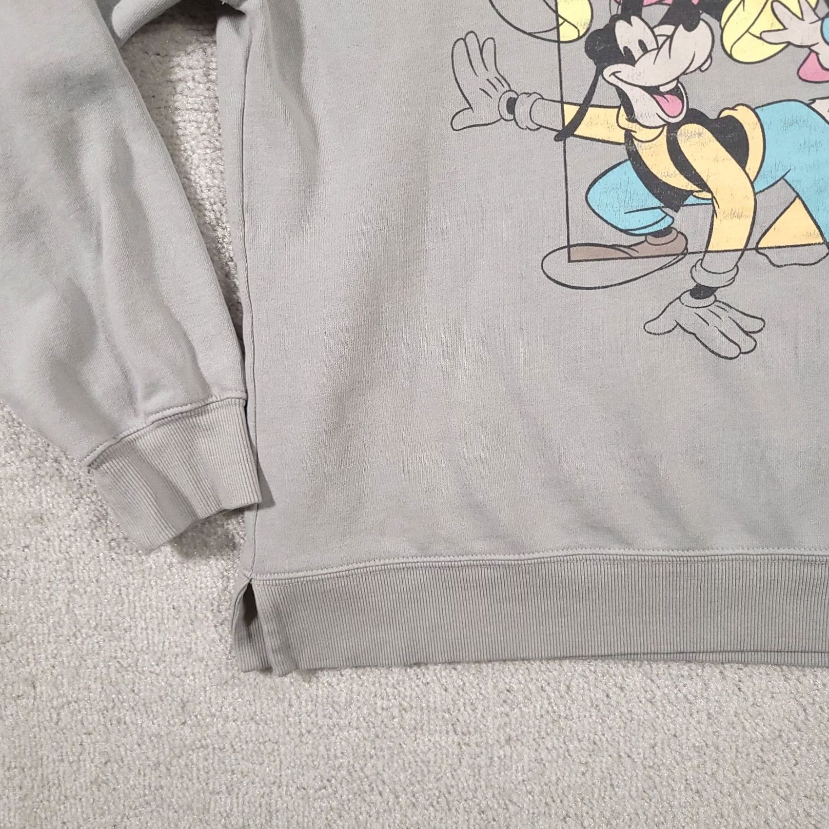 Disney Disney Mickey & Friends Hooded Fleece Sweatshirt Women’s Medium Gray Oversized Size M / US 6-8 / IT 42-44 - 4 Thumbnail
