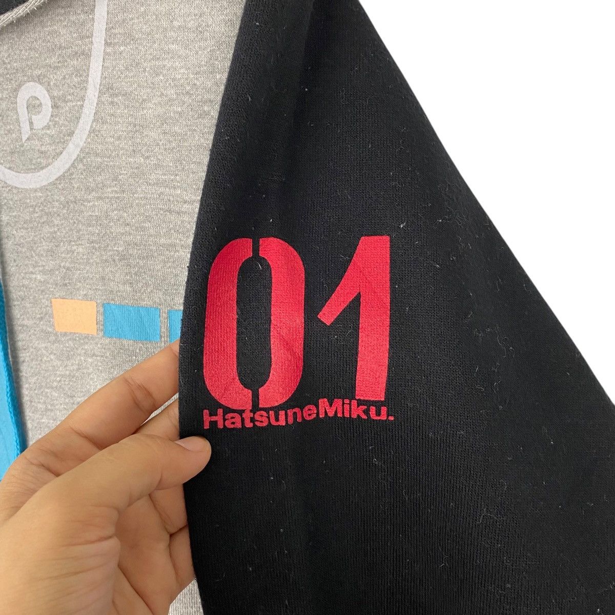 Vintage Vintage Hatsune Mike Crewneck Sweatshirt Gray Size US M / EU 48-50 / 2 - 6 Thumbnail