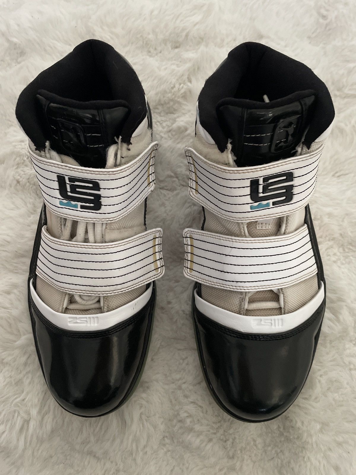Nike Nike LeBron Zoom Soldier 3 Size US 10.5 / EU 43-44 - 3 Thumbnail