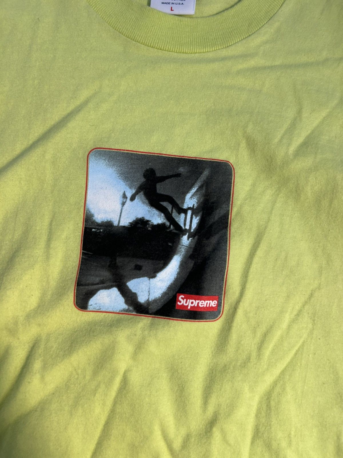 Supreme Supreme SS21 Shadow Surf Neon Green Tee Size US L / EU 52-54 / 3 - 3 Thumbnail