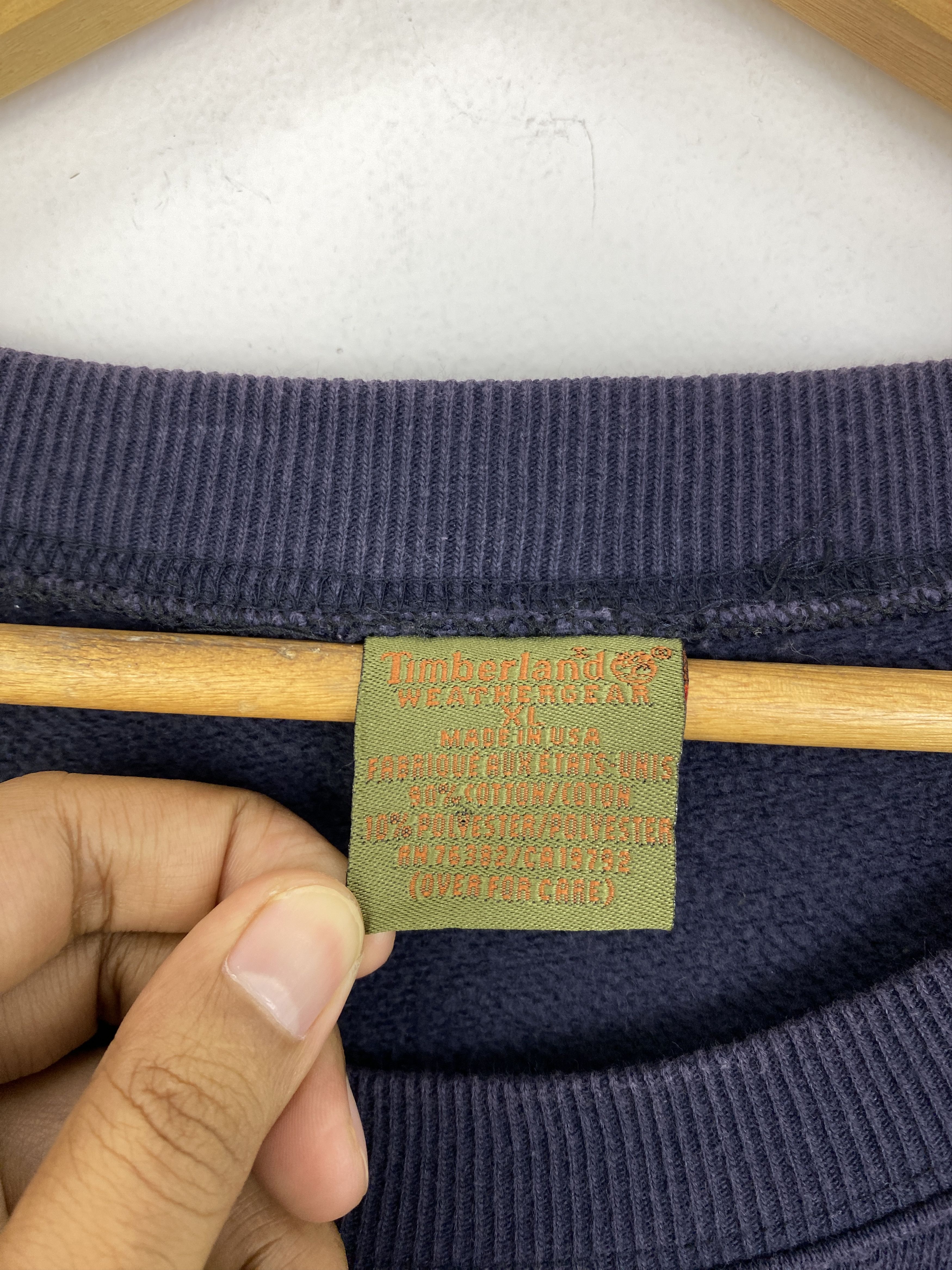 Timberland Vintage Timberland Centre Logo Pullover Sweatshirt SH0026 Size US XL / EU 56 / 4 - 5 Thumbnail