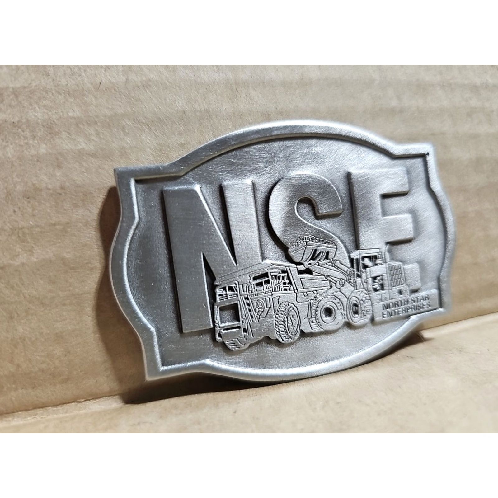 Vintage NORTH STAR ENTERPRISES Truck Belt Buckle Mens Metal Silver Construction Graphic Size ONE SIZE - 2 Thumbnail