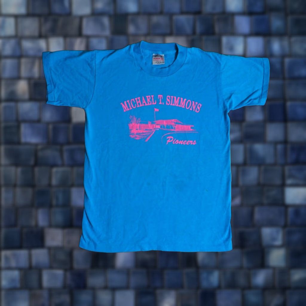 Vintage VINTAGE Oneita Tee Shirt M Blue 80s 90s VTG PNW Tumwater Pioneers School WA USA Mens M T-Shirt Graphic Tee Size US M / EU 48-50 / 2 - 1 Thumbnail