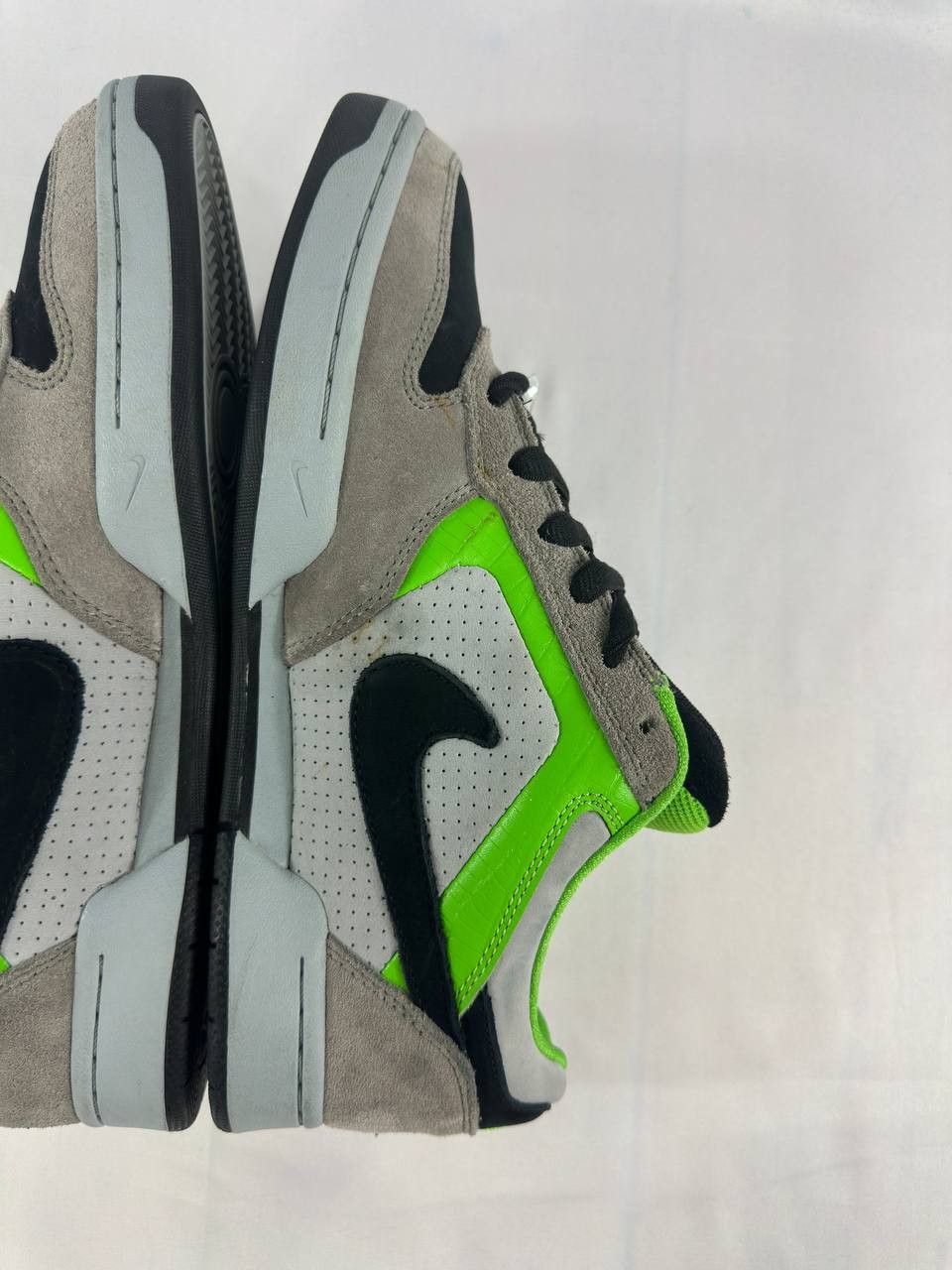 Nike Nike SB Zoom Air 2008 Regime 4 Guardians Size US 9 / EU 42 - 12 Thumbnail