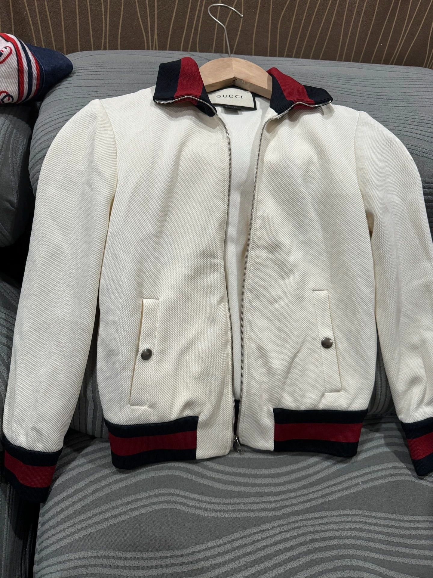 Gucci Gucci XXS Authentic Jacket Size XXS / US 00 / IT 34 - 1 Thumbnail