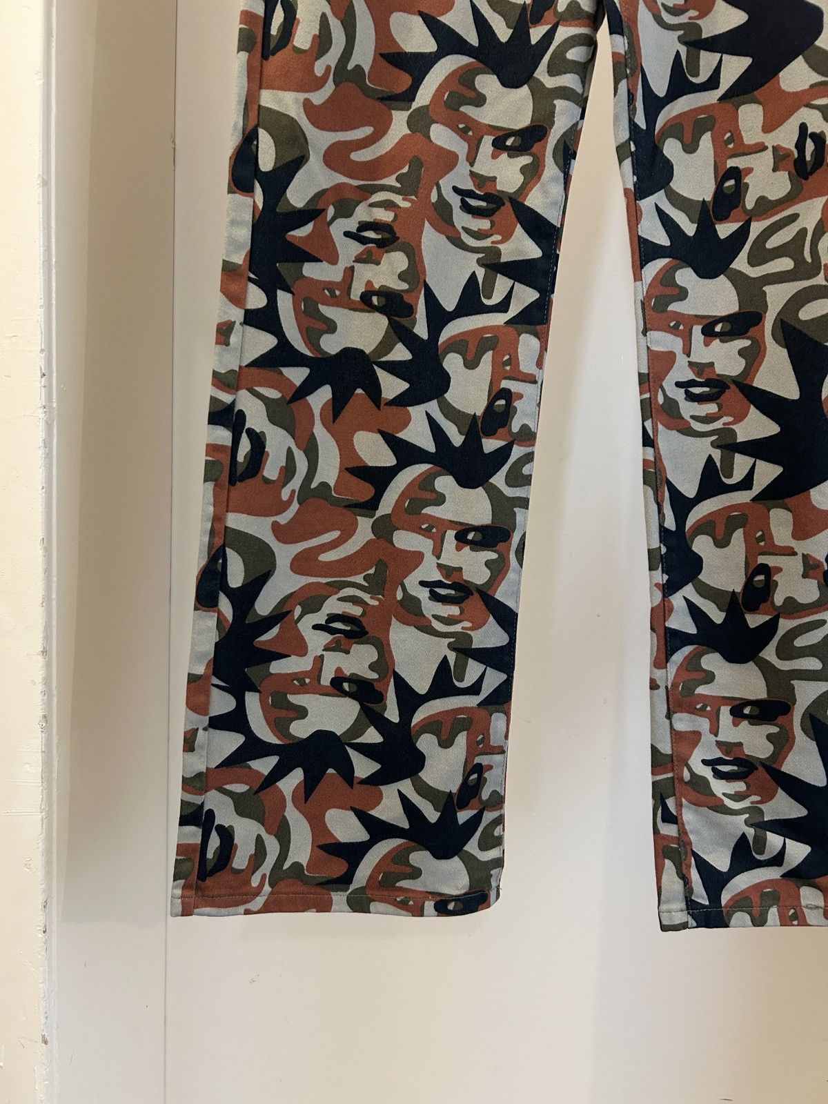 Jean Paul Gaultier Jean Paul Gaultier vintage punk faces camo wide leg pants Size US 30 / EU 46 - 8 Thumbnail