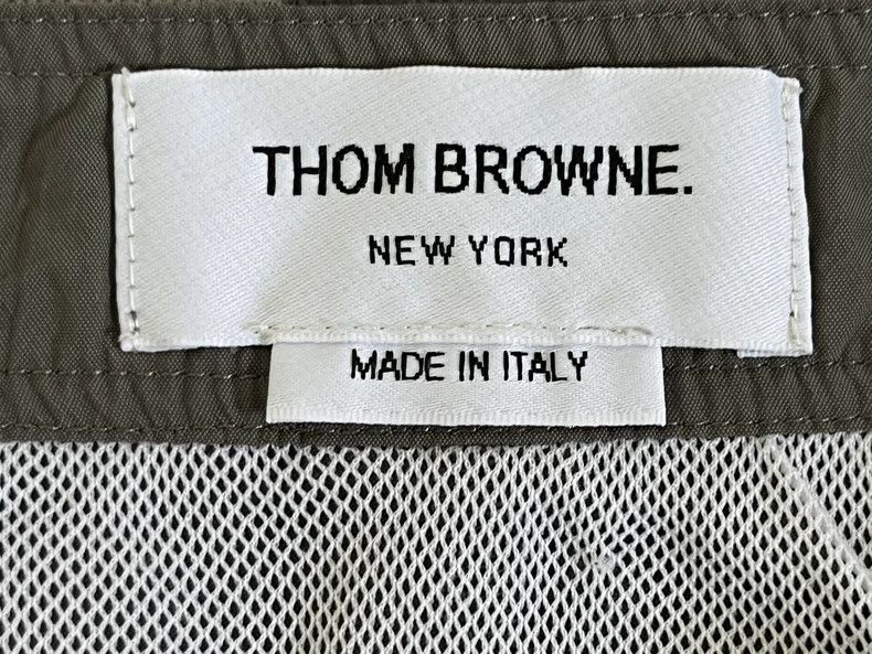 Thom Browne Thom Browne size2 Gray four stripe shorts Size US 26 / EU 42 - 3 Thumbnail