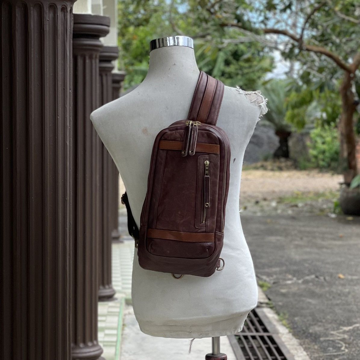 Japanese Brand × Leather × MasterPiece Masterpiece 🇯🇵 Full Leather Brown Crossbody Size ONE SIZE - 1 Thumbnail