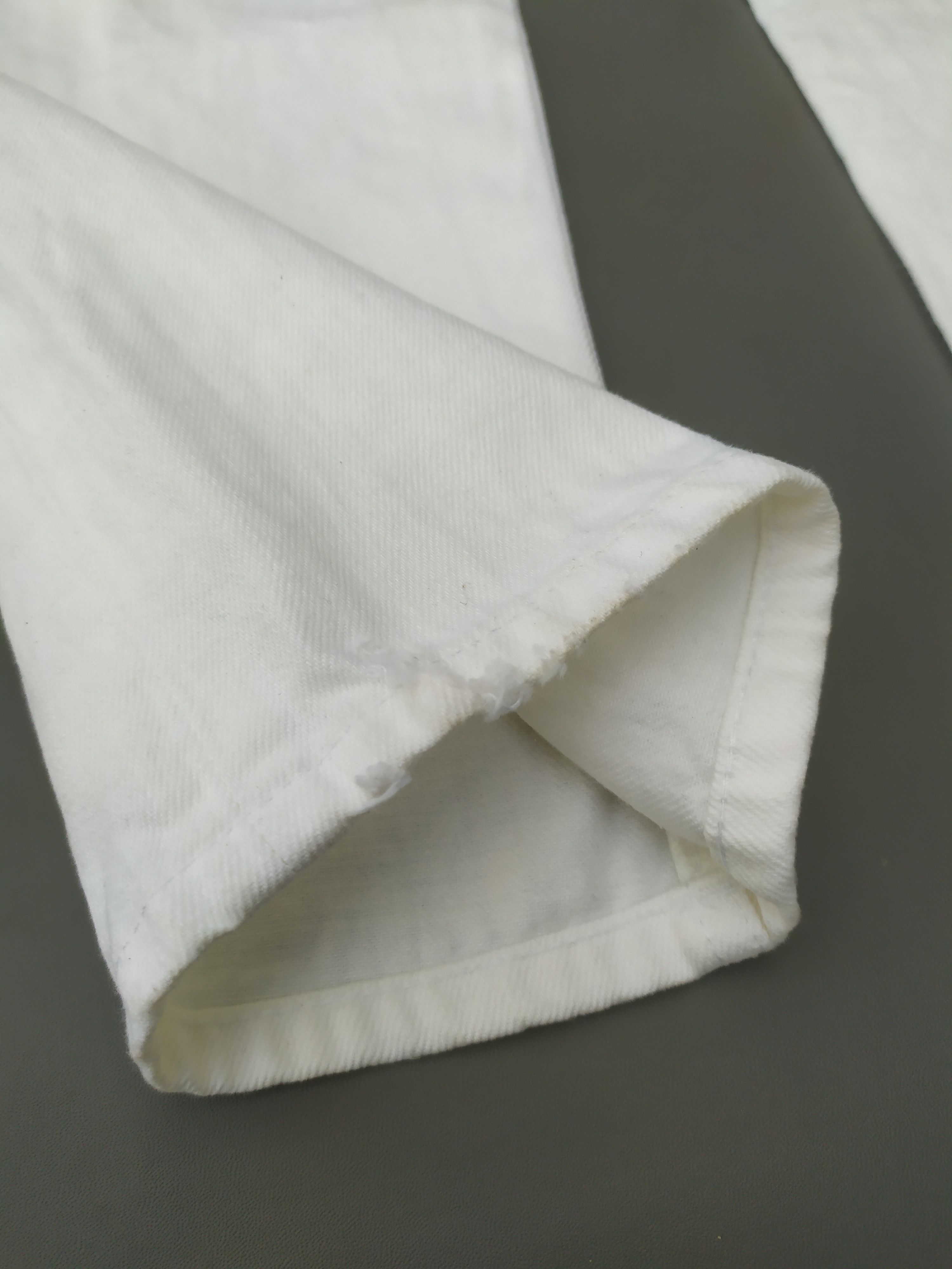 Acne Studios Acne Studios Boy White Distressed Jeans Size US 29 - 12 Thumbnail