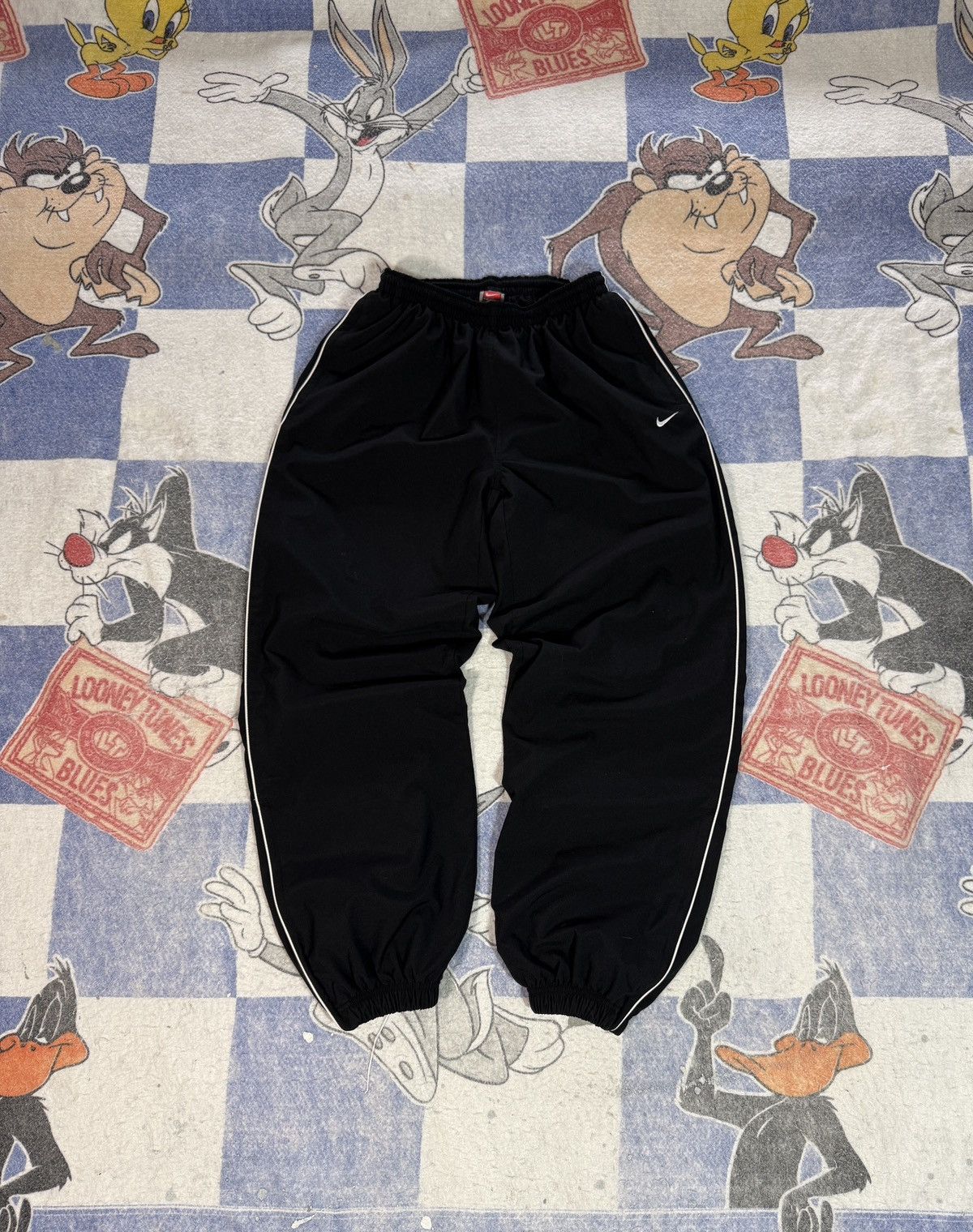 Nike Vintage nike track pants Size US 34 / EU 50 - 1 Thumbnail
