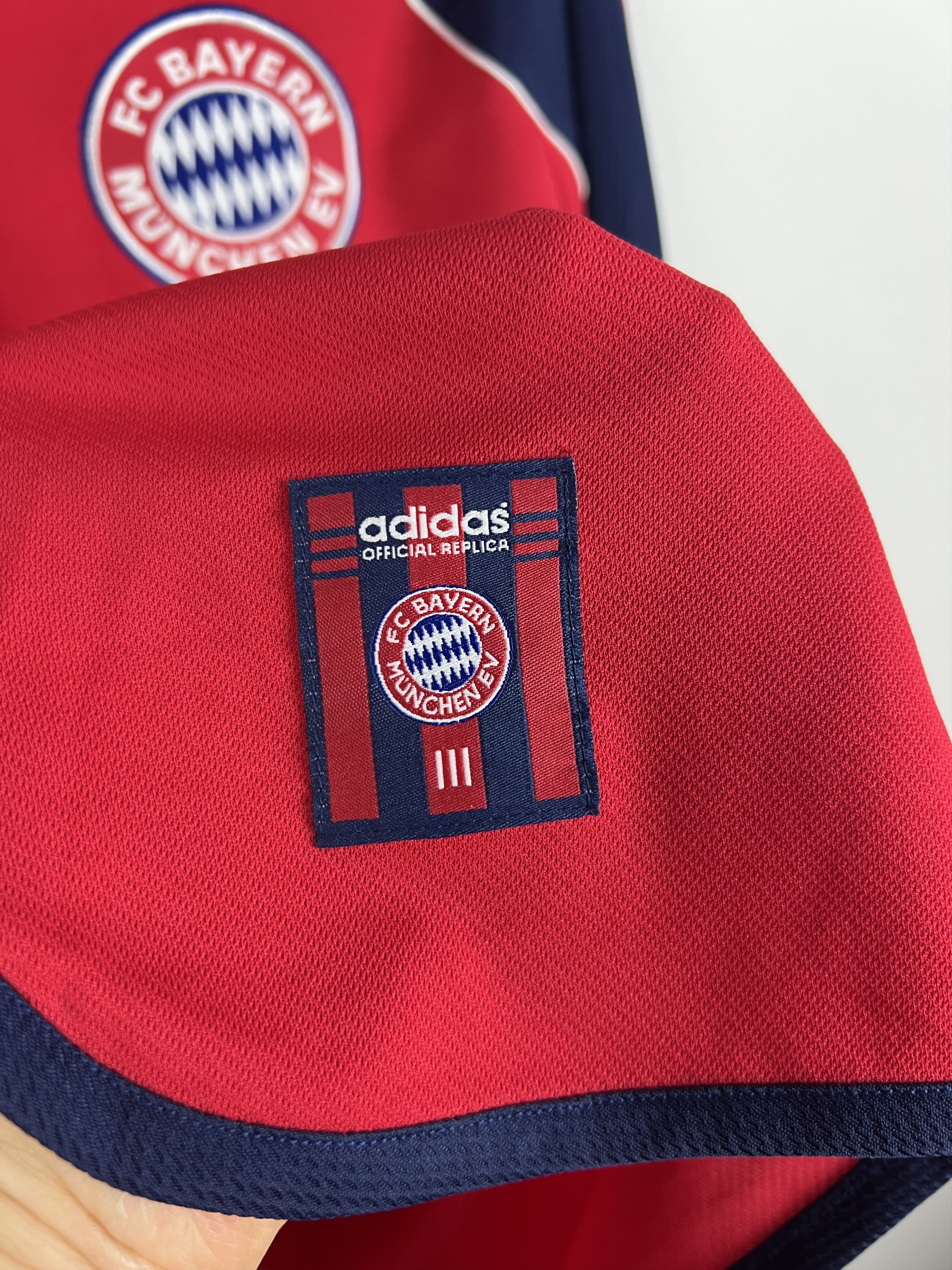 Adidas Bayern Munich Home football shirt Soccer Lizarazu Jersey Size US XL / EU 56 / 4 - 5 Thumbnail