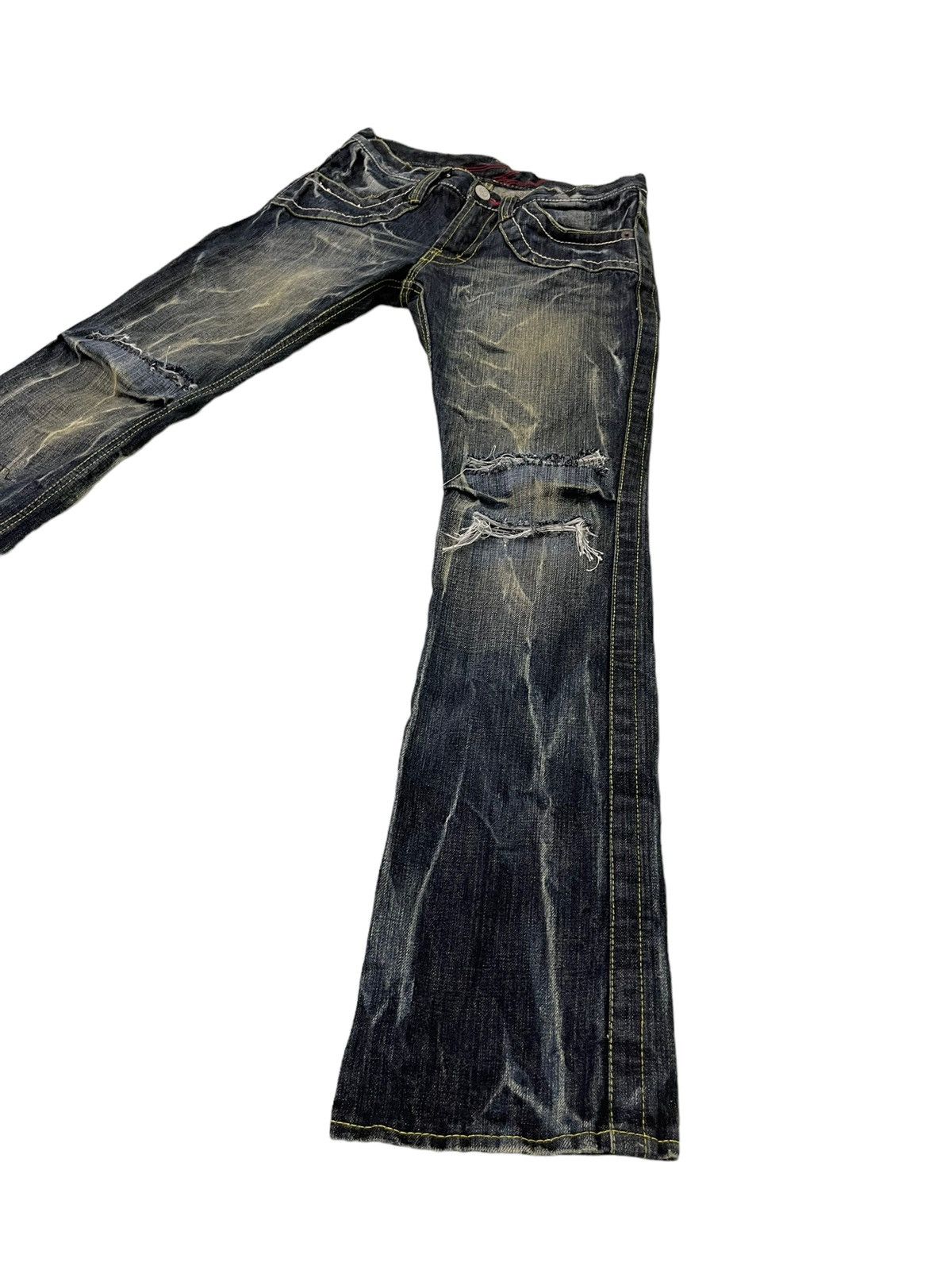 Japanese Brand Flare Jeans Three Stones Distress Low Rise Boot Cut 7🟦0 Size US 30 / EU 46 - 3 Thumbnail