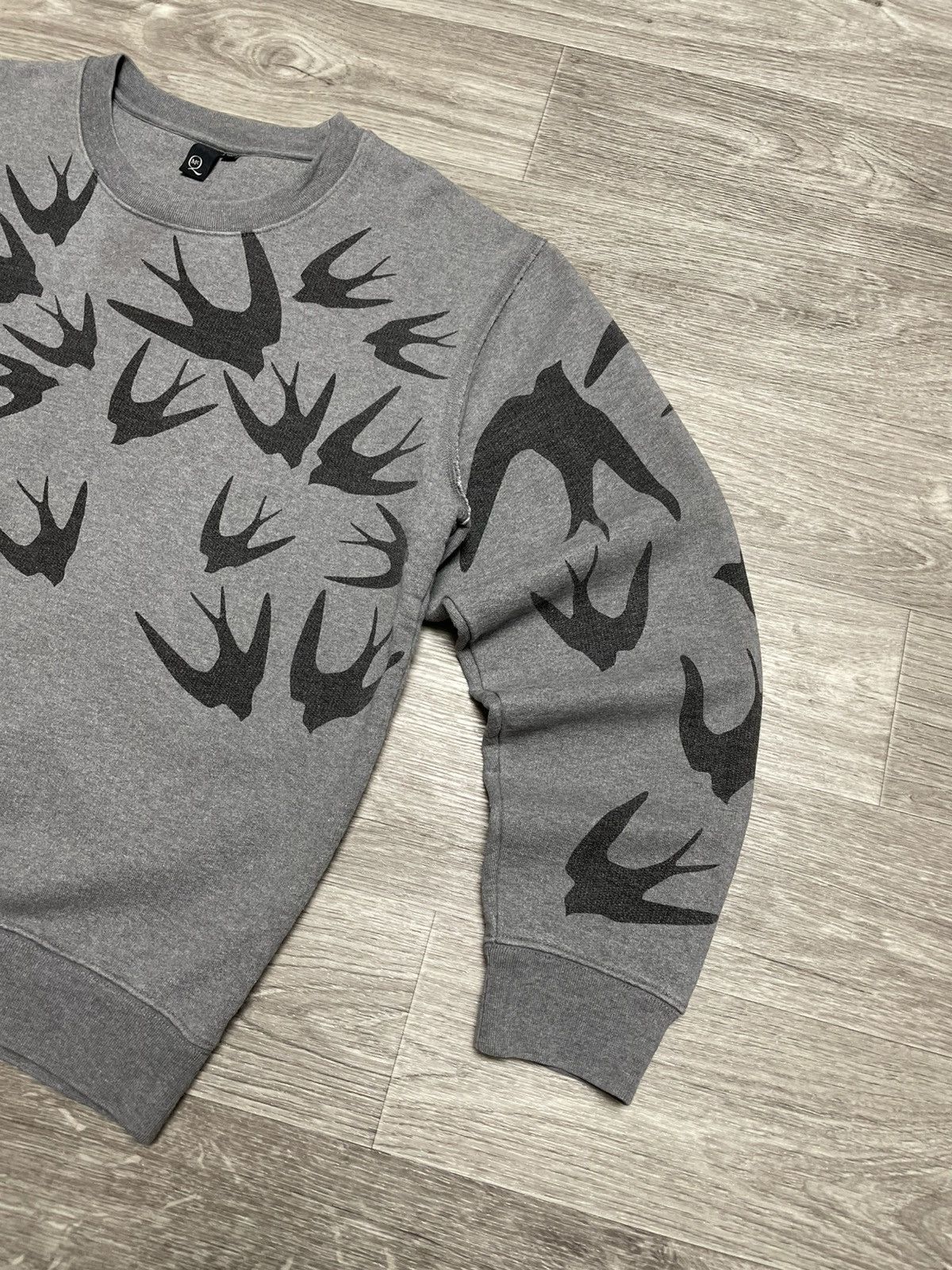 Alexander McQueen Alexander McQueen McQ Birds All Over Print Gray Sweatshirt Size L / US 10 / IT 46 - 5 Thumbnail