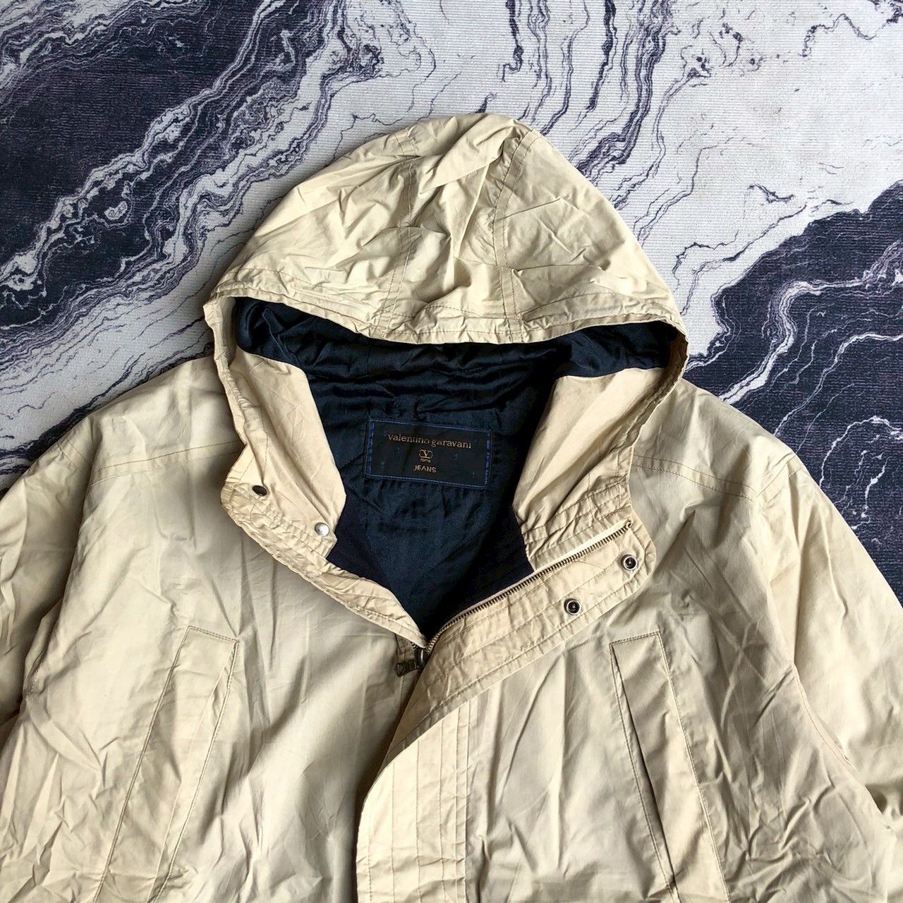 Valentino Vintage 90s Valentino Garavani Hooded Utility Jacket Size US L / EU 52-54 / 3 - 4 Thumbnail
