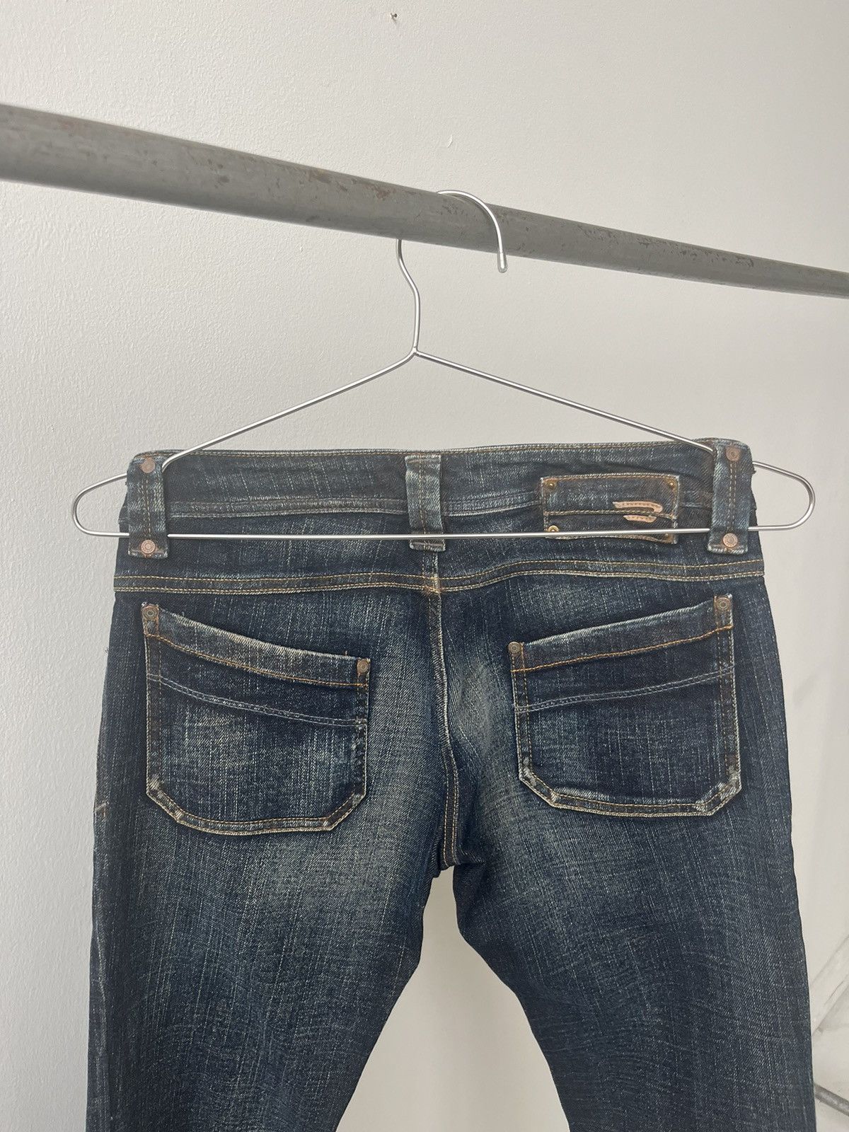 Diesel VINTAGE LOWRISE RUST DIESEL DENIM JEANS Size US 28 / EU 44 - 5 Thumbnail