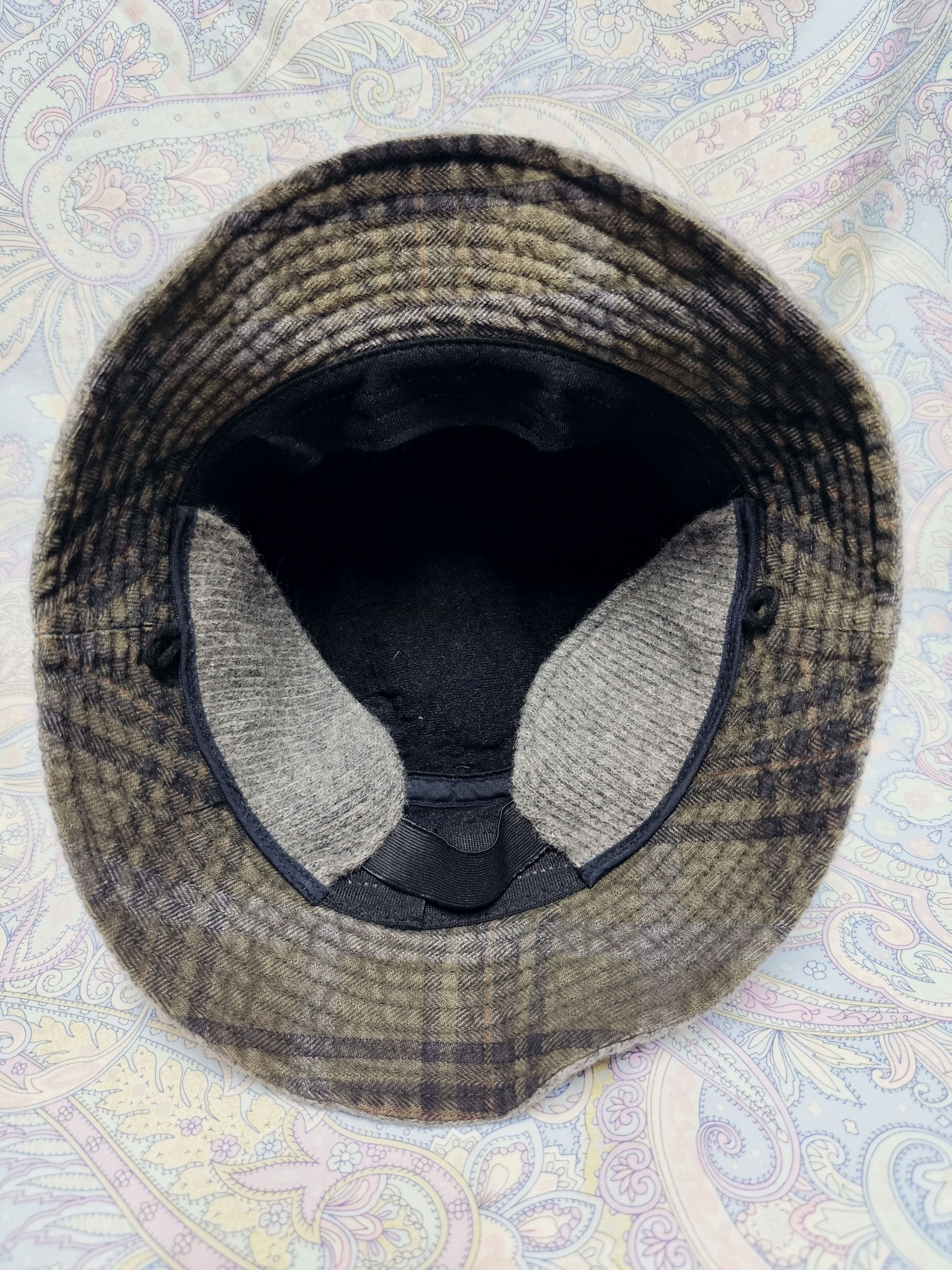 Japanese Brand Taras Boulba Wool Bucket Hat Size ONE SIZE - 5 Thumbnail