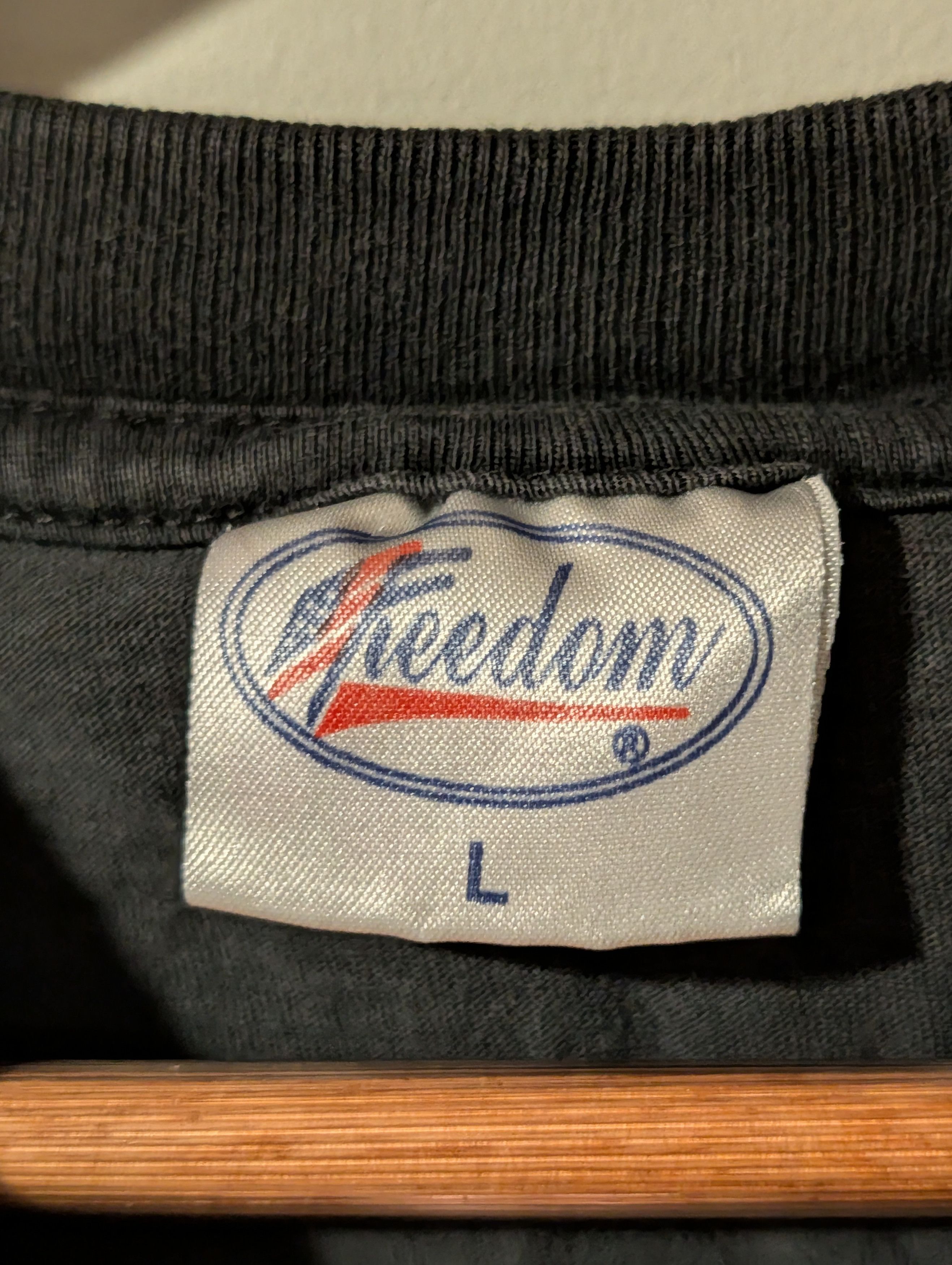 Vintage Vintage Y2K Whoop Ass Operation Freedom Military Tee Size US L / EU 52-54 / 3 - 8 Thumbnail