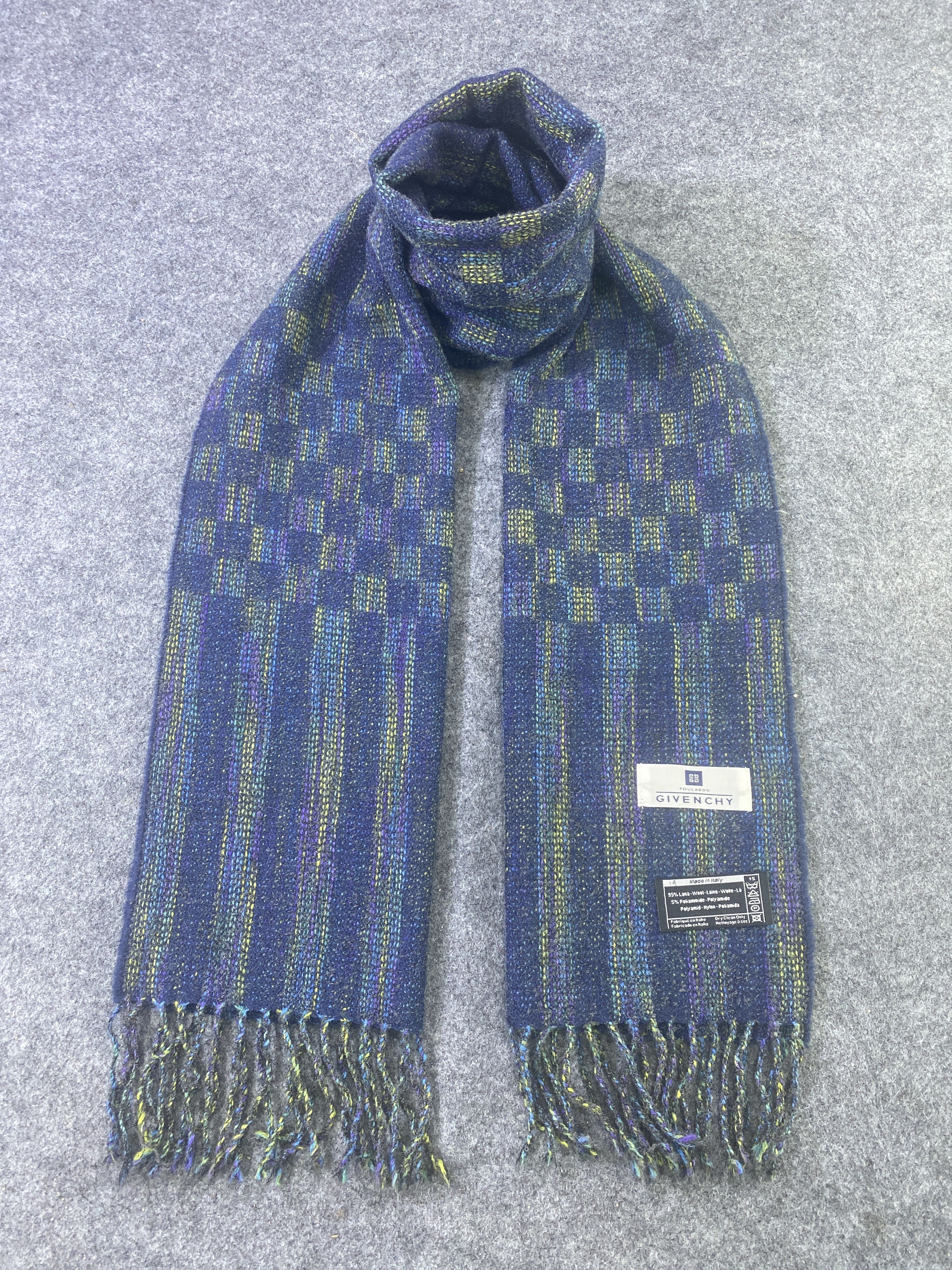 Givenchy Givenchy Scarf / Muffler / Neckwear -T1010 Size ONE SIZE - 1 Thumbnail