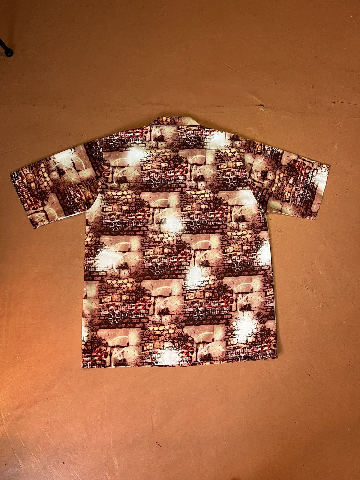 Southpole × Vintage Y2K SouthPole Brick Graffiti Rayon button up shirt Size US L / EU 52-54 / 3 - 4 Thumbnail