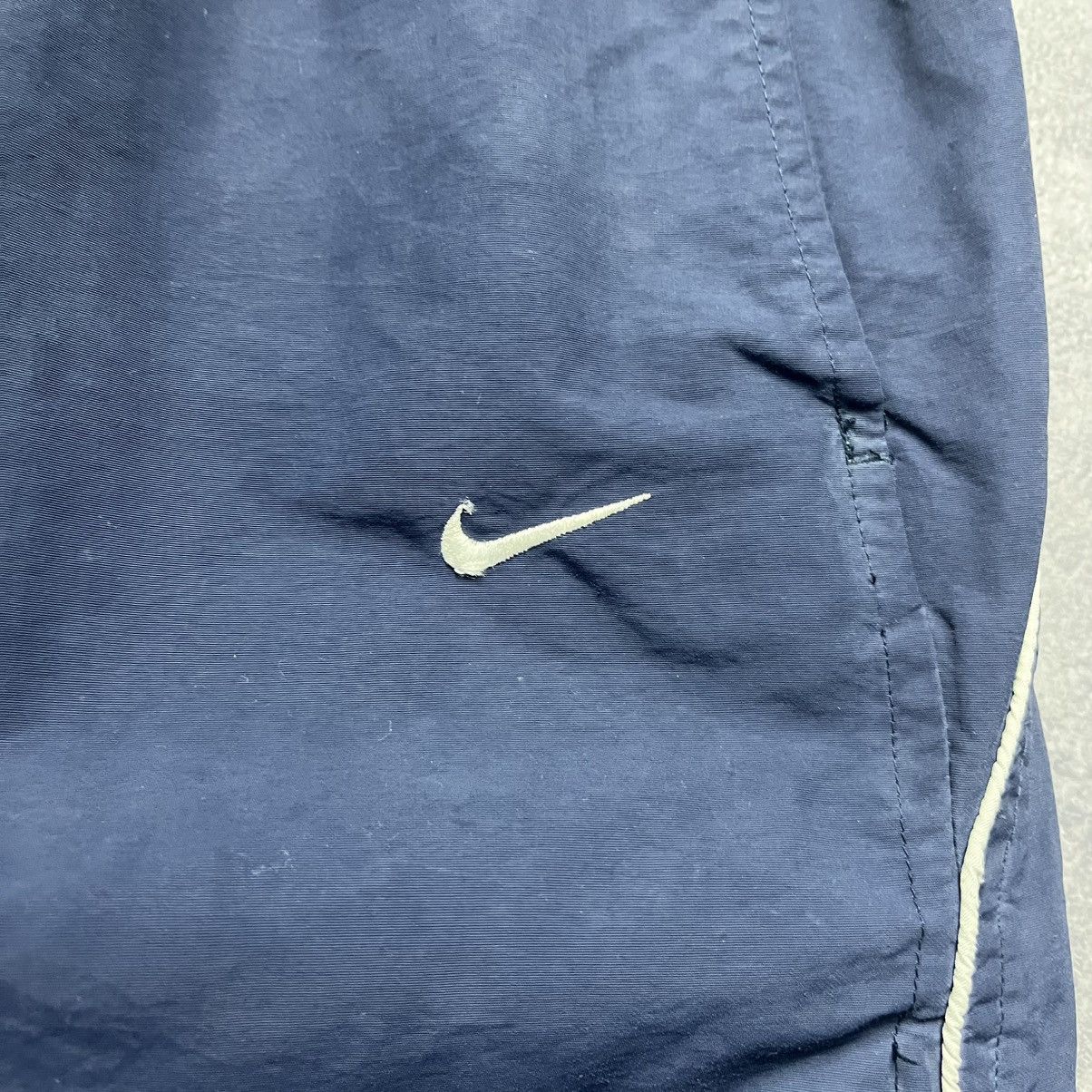 Nike Vintage Nike Small Swoosh Logo Nylon Breeches Shorts Y2K Size US 38 / EU 54 - 8 Thumbnail