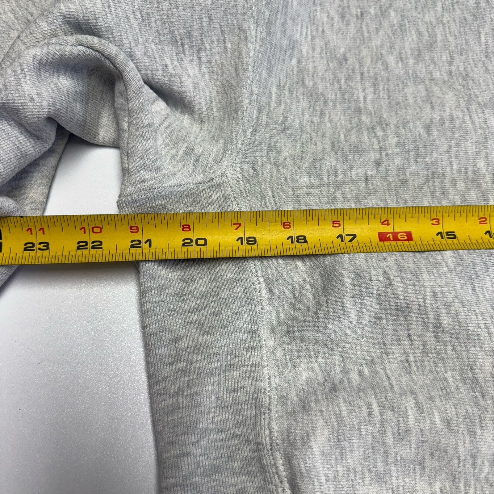 Vintage Vintage 80s Delta Tau Delta Sweatshirt Mens Medium 21x26 Col Size US M / EU 48-50 / 2 - 10 Thumbnail