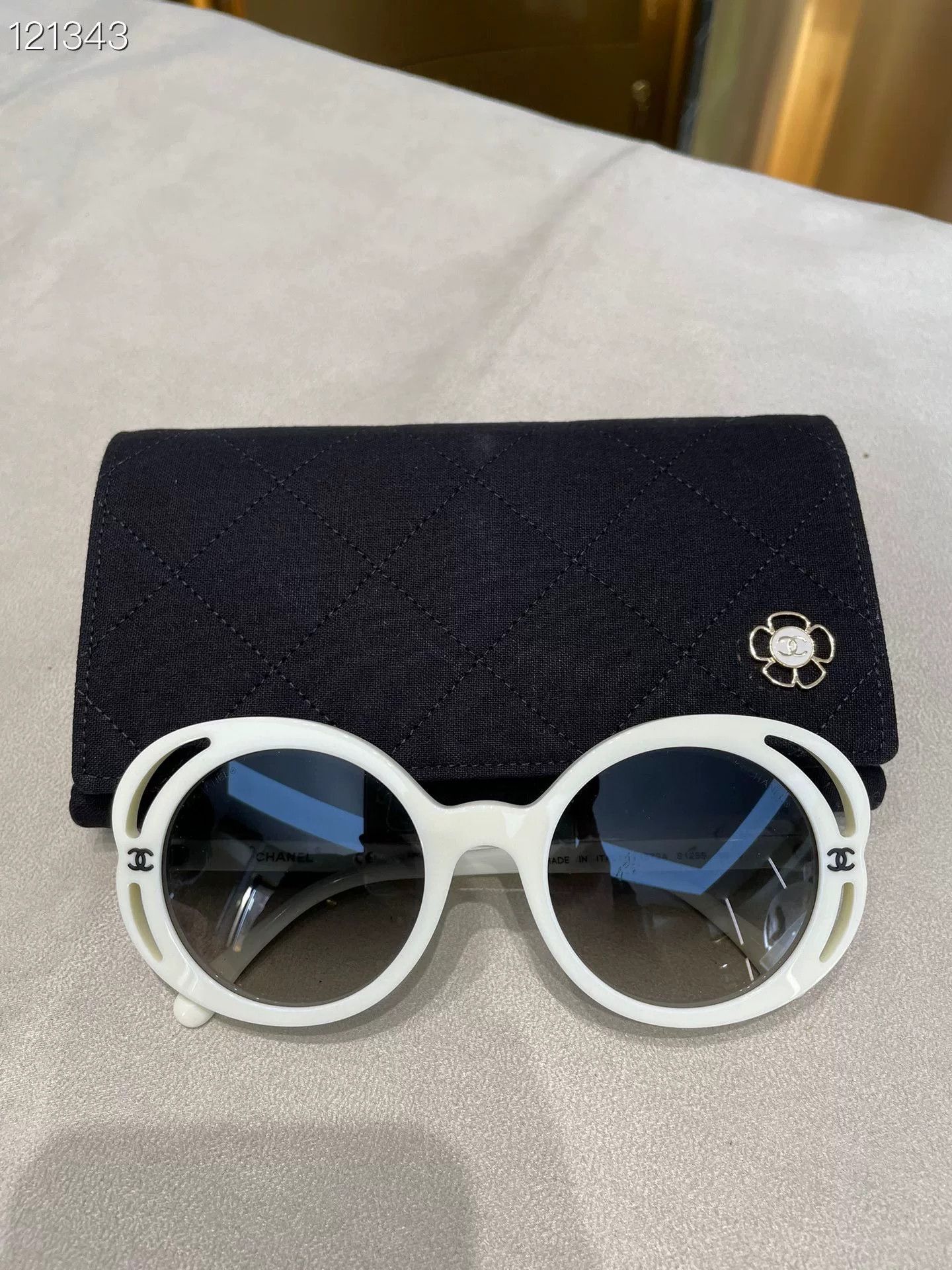 Chanel Chanel 23K White Camellia Wide Sunglasses Size ONE SIZE - 1 Thumbnail