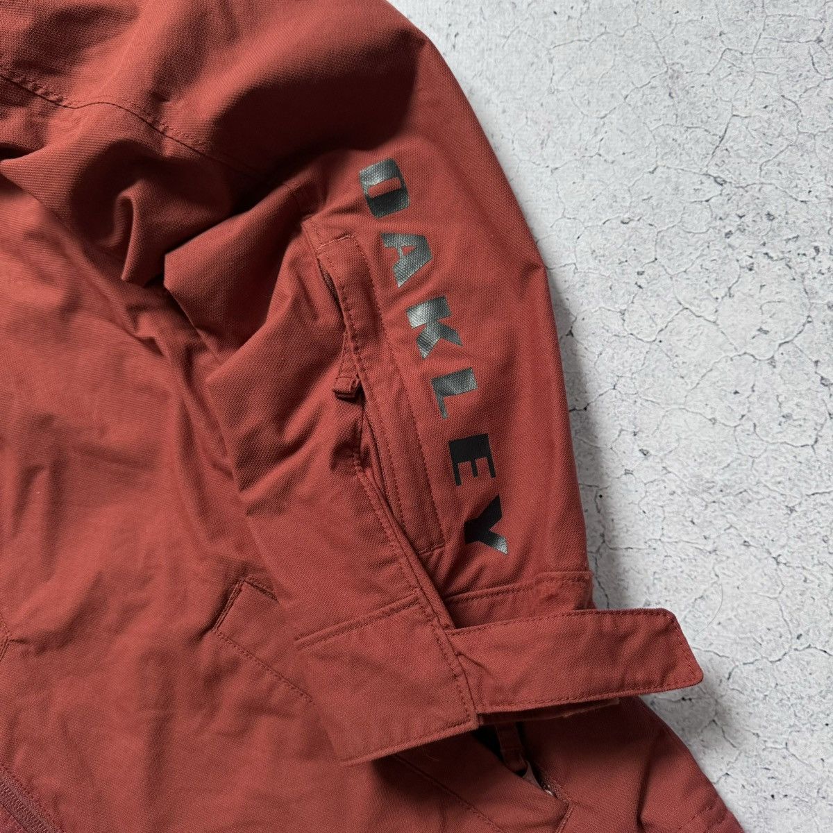 Oakley × Vintage Oakley Snowboard Ski Jacket Vintage Biozone Gorpcore Size US S / EU 44-46 / 1 - 6 Thumbnail
