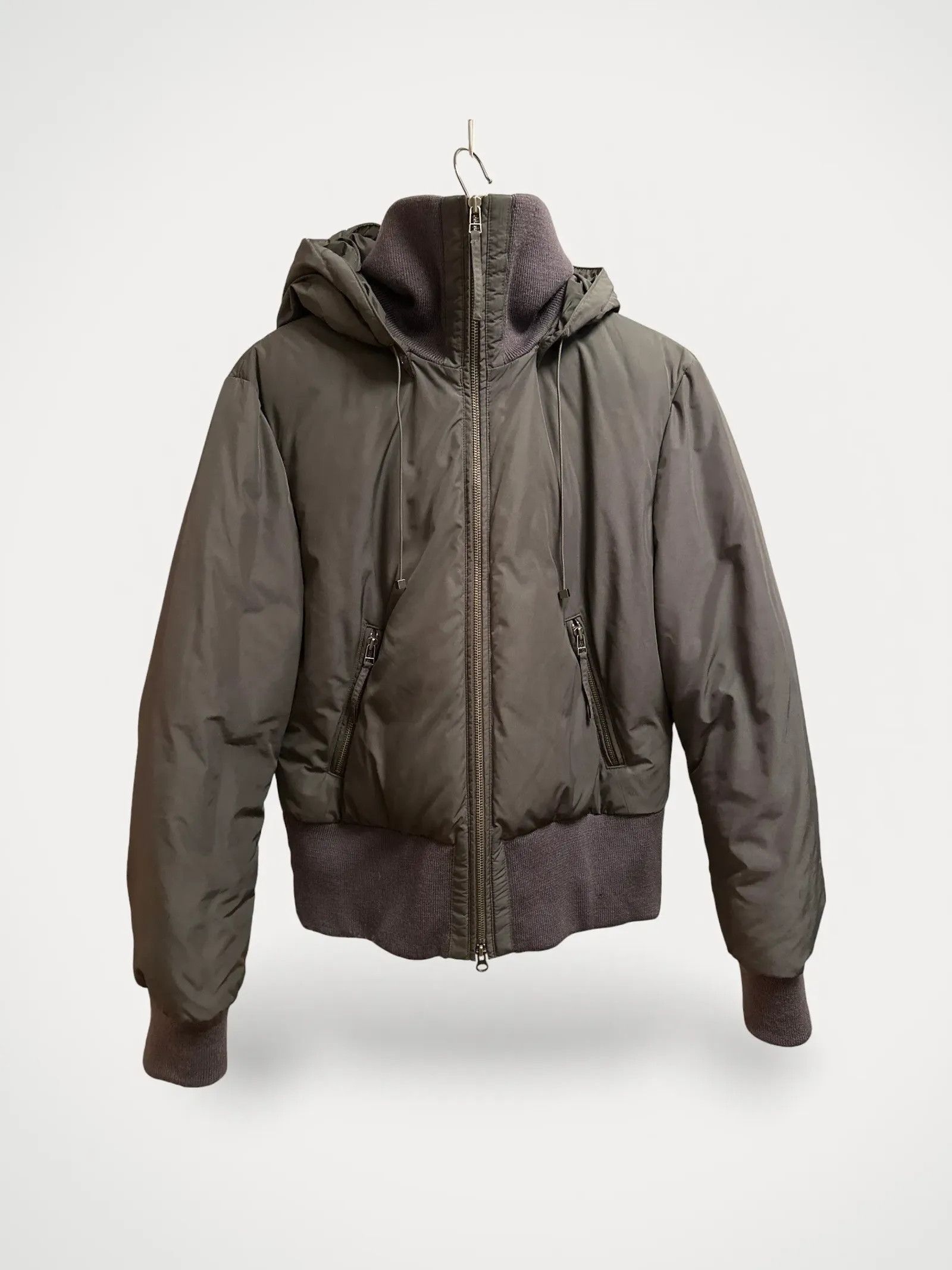 Hugo Boss Hugo Boss Down Jacket Size M / US 6-8 / IT 42-44 - 1 Thumbnail