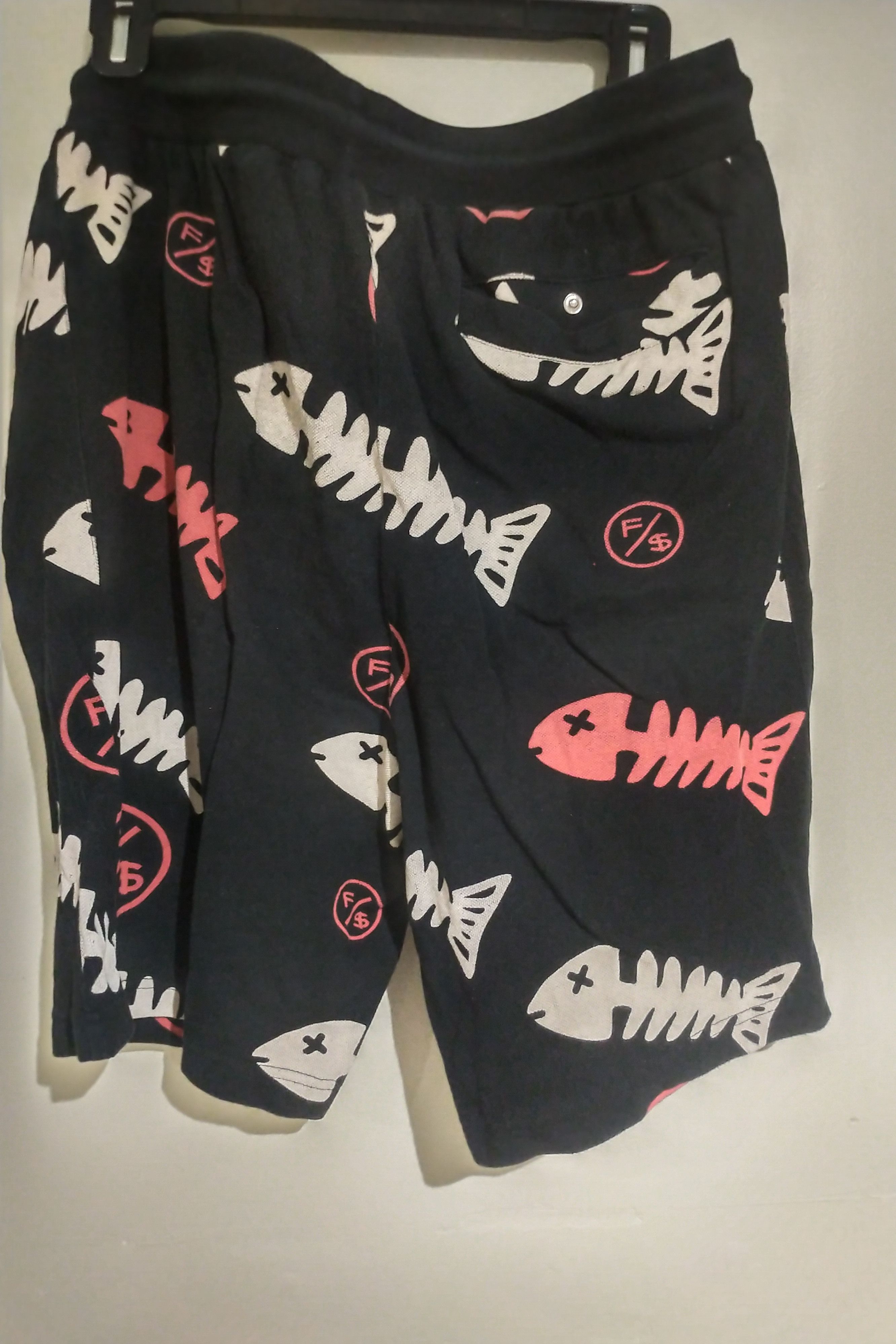 Other Fly Supply Fish Scale Shorts Size US 32 / EU 48 - 3 Thumbnail