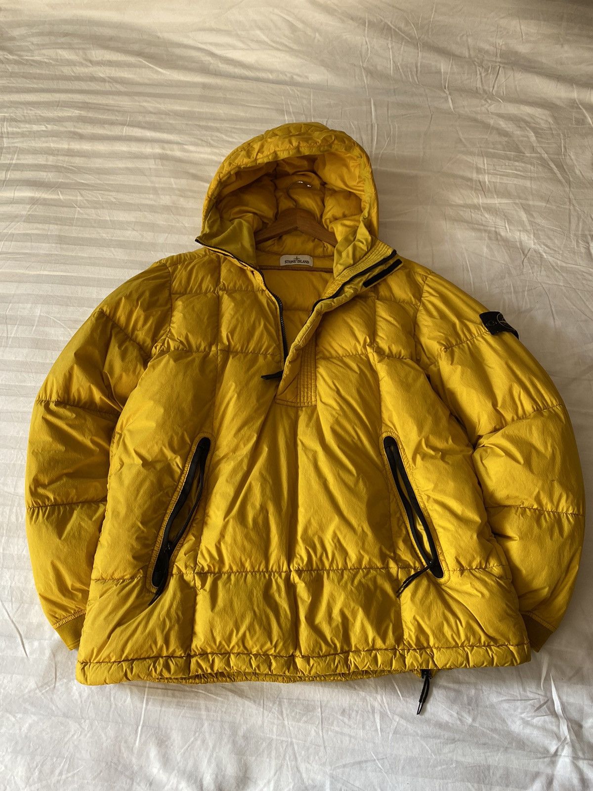 Second hand stone hotsell island jackets for sale