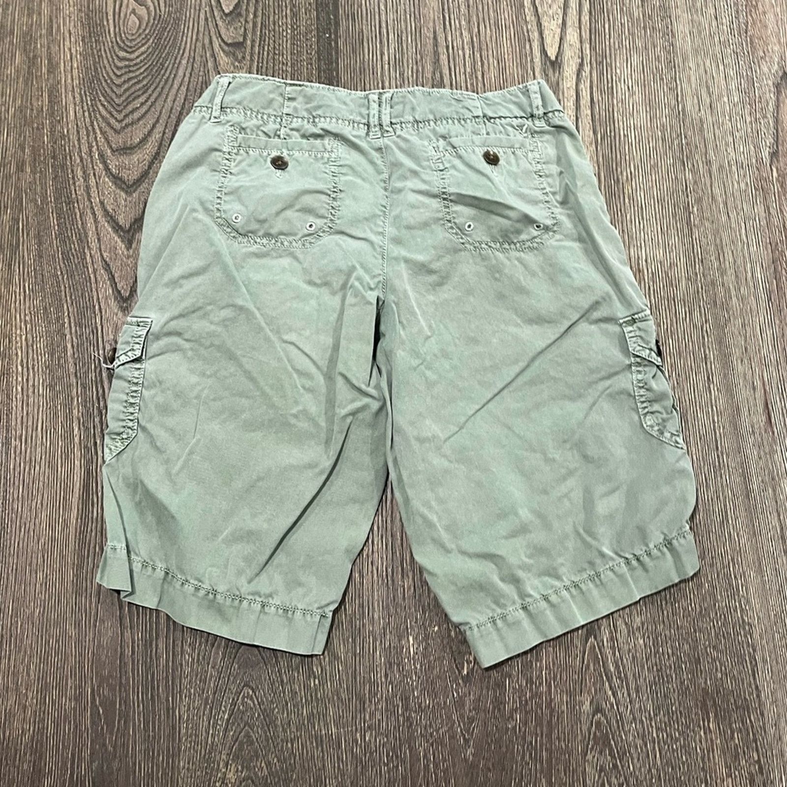 American Eagle Outfitters American Eagle Outfitters Shorts Multi Pockets Mid Rise Sz 0 Size 25" / US 0 / IT 36 - 4 Thumbnail