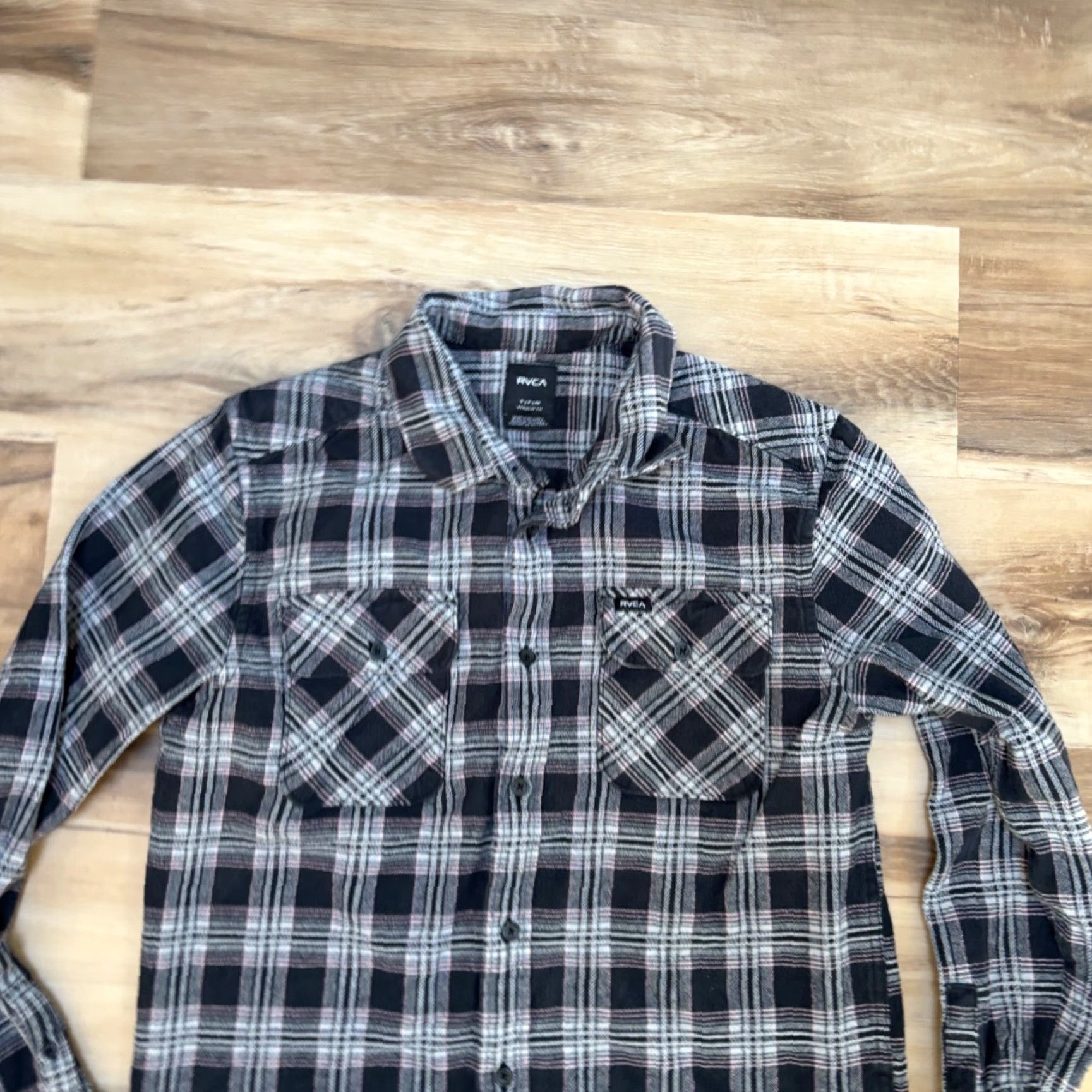 RVCA RVCA Shirt Mens Small S Flannel Plaid Gray Pink Surf Button Up Cotton Size US S / EU 44-46 / 1 - 3 Thumbnail