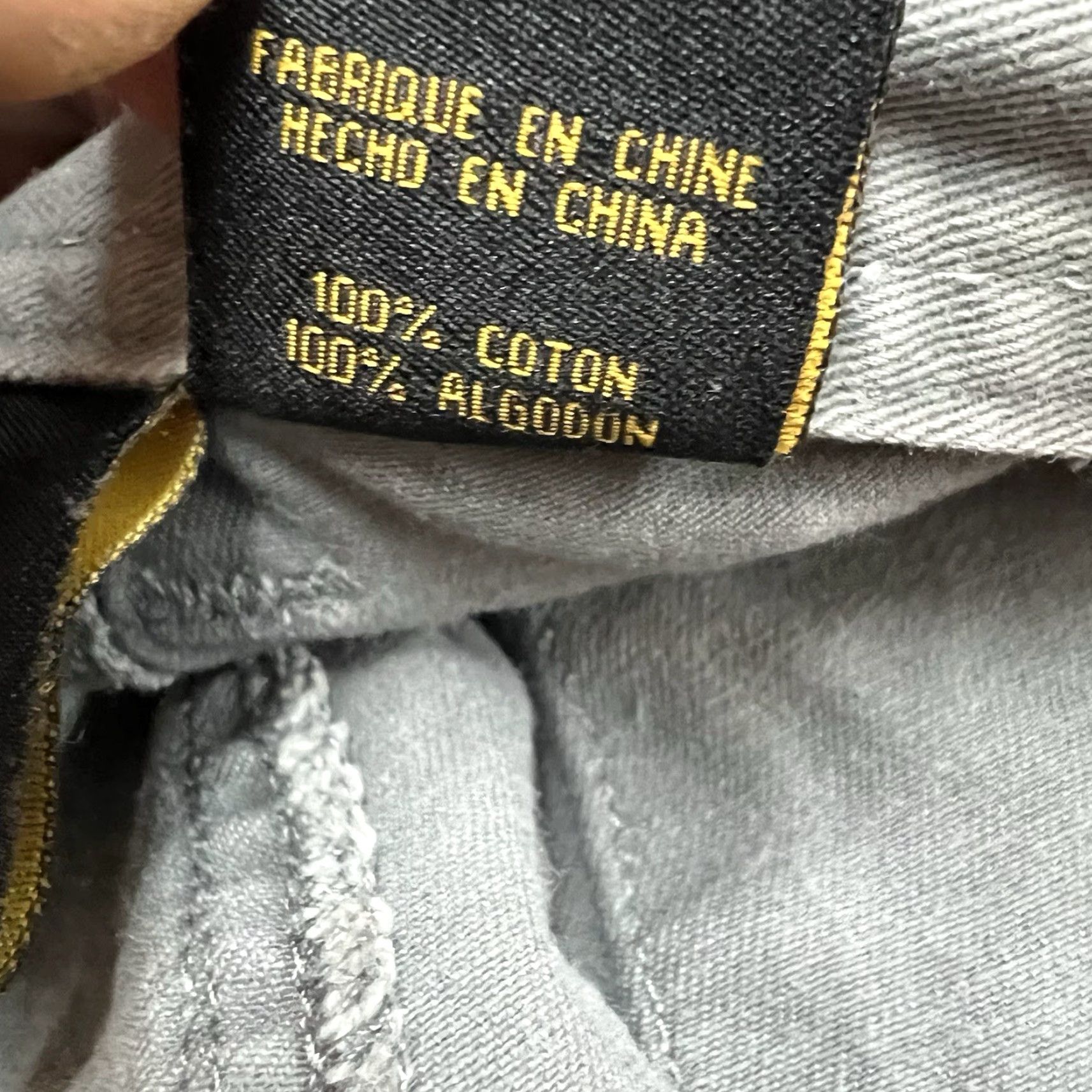 Vintage VINTAGE Caterpillar Men's Cargo Shorts 36 Gray Canvas Workwear Casual Distressed Summer Women Size US 36 / EU 52 - 7 Thumbnail