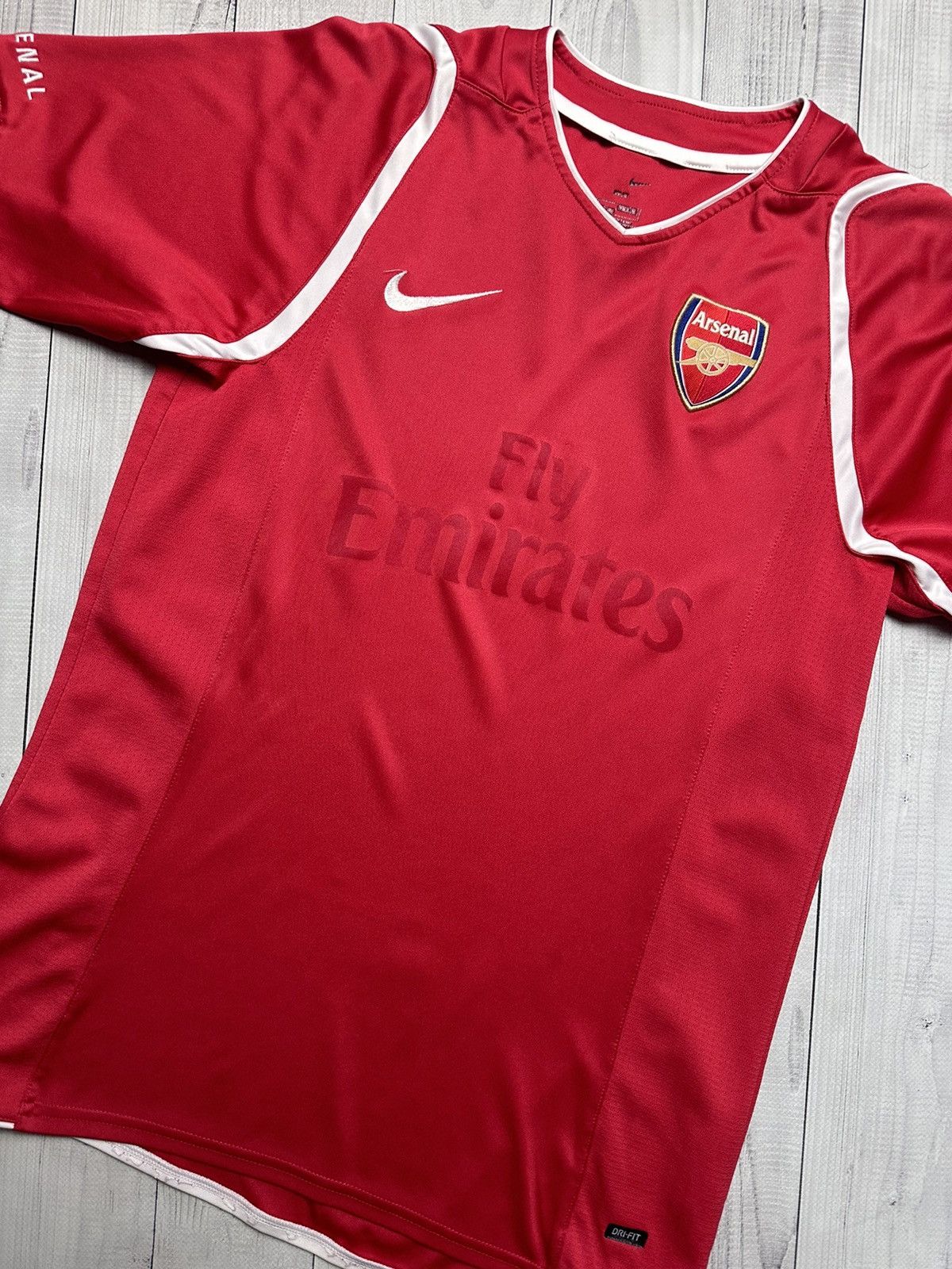 Nike × Vintage Vintage red arsenal Nike soccer jersey size Xs Size US XS / EU 42 / 0 - 2 Thumbnail