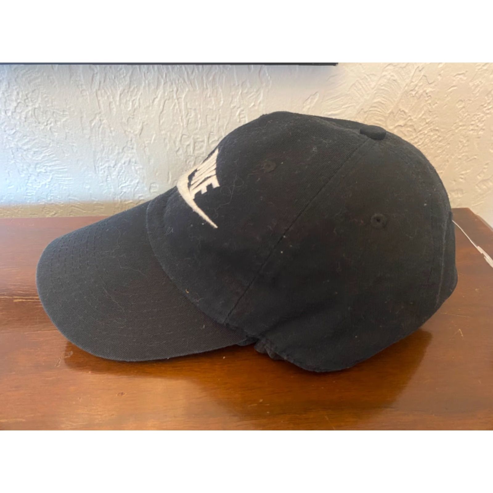 Nike Nike Strapback Hat One Size Fits Most Color Black White Big Logo Spellout Snapback Mens Size ONE SIZE - 2 Thumbnail
