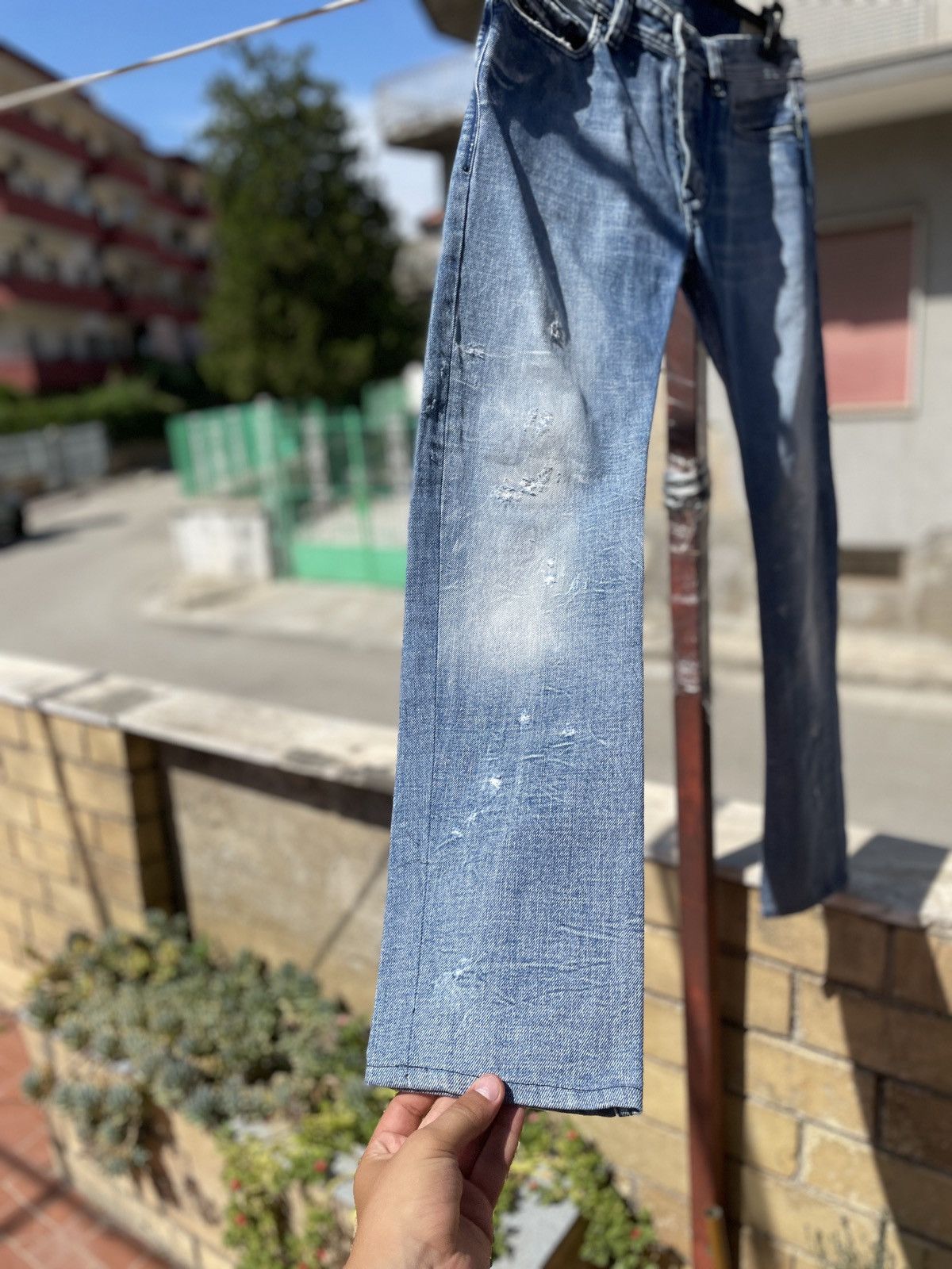 Diesel Men’s DIESEL SAFADO DISTRESSED DENIM BLUE JEANS SIZE 31/32 Size US 31 - 4 Thumbnail