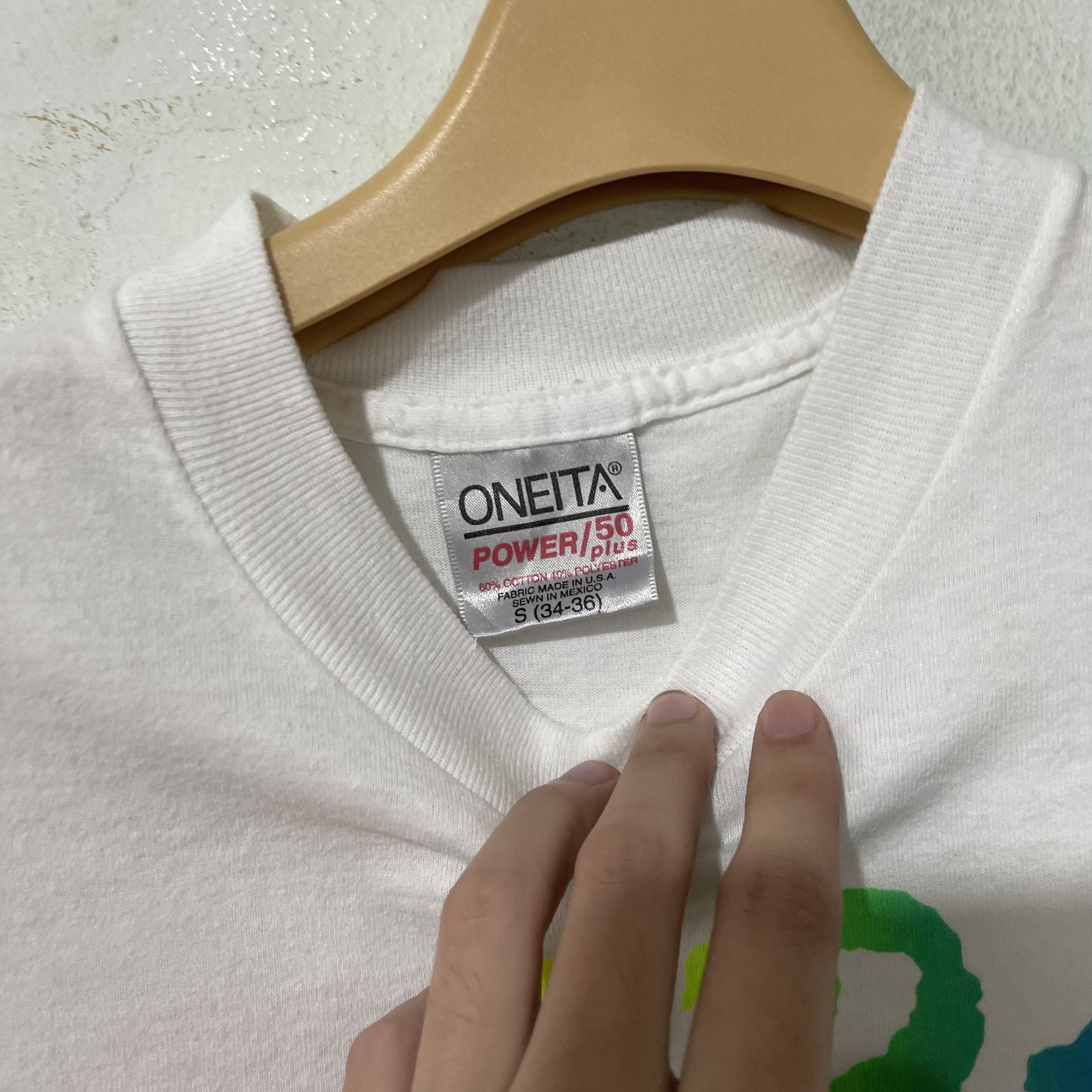 D.A.R.E Vintage 90s D.A.R.E. Say No to Drugs Rainbow Shirt Size US S / EU 44-46 / 1 - 5 Thumbnail