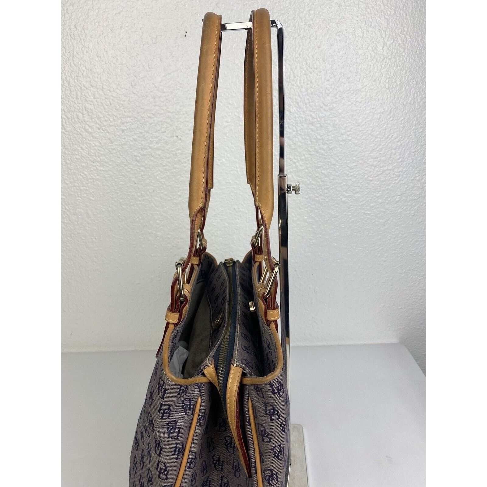 Dooney & Bourke Dooney & Bourke Set Blue Logo Bag ID Holder Sunglasses Pouch Size ONE SIZE - 11 Thumbnail