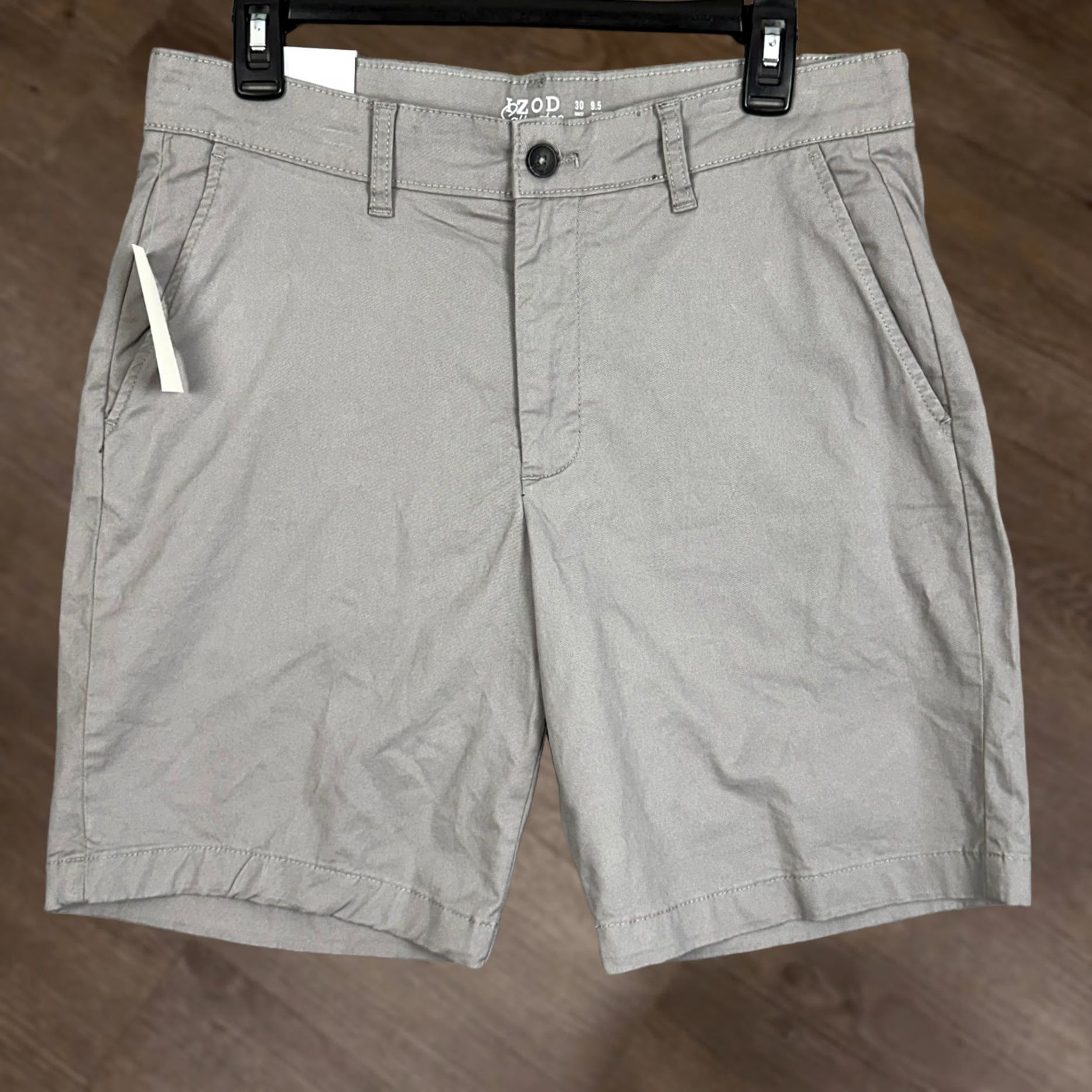 Izod IZOD Saltwater Stretch Chino Shorts Mens 30x9.5 Gray Flat Front Classic Fit Summer Casual Travel Size US 30 / EU 46 - 1 Thumbnail