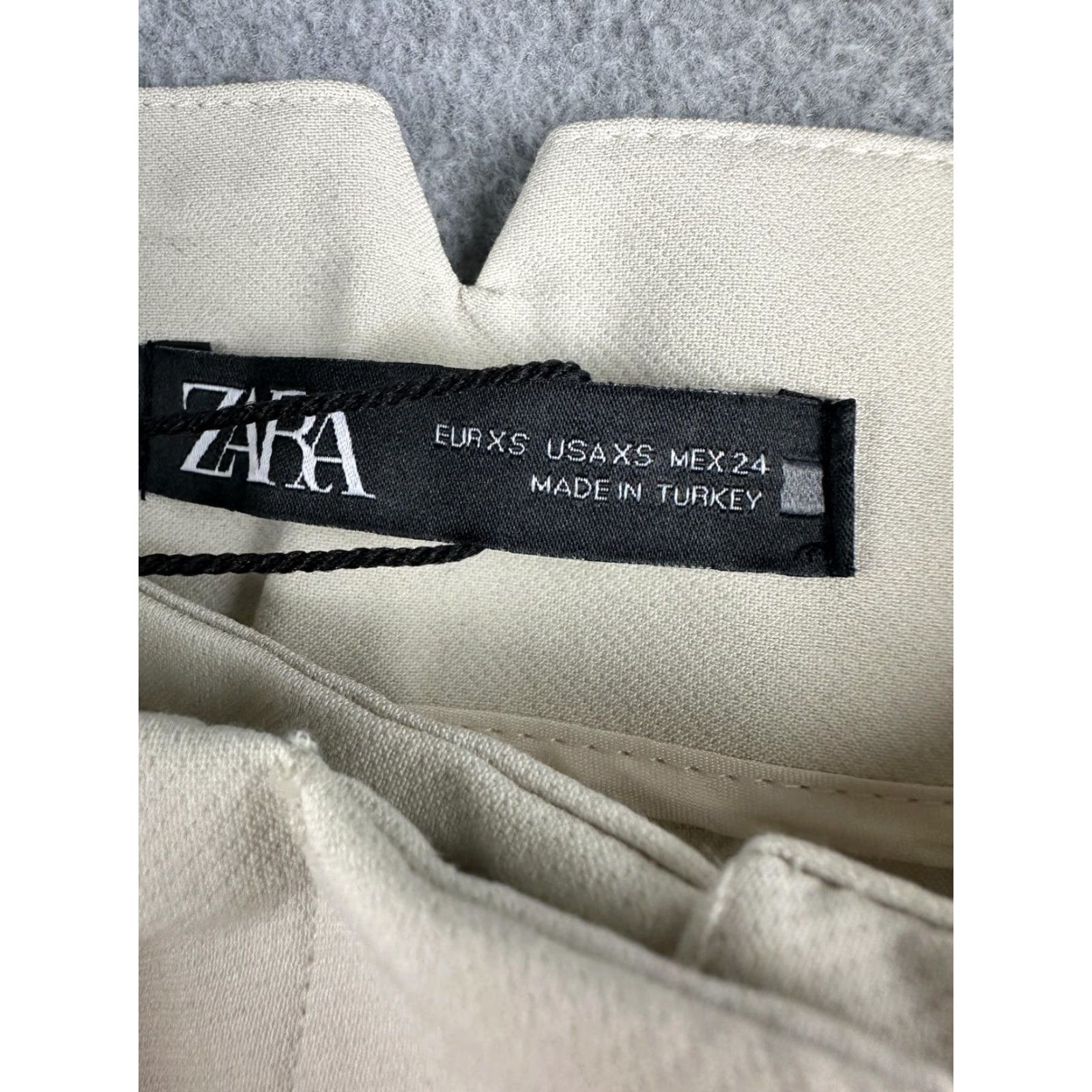 Zara Zara Womens XS Beige High Waist Tapered Dress Pants Twill Work Stretch Pockets Business Small Size 26" / US 2 / IT 38 - 3 Thumbnail