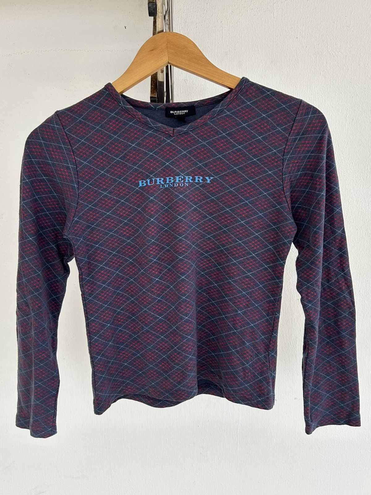 Burberry Burberry Long Sleeve Tee Size M / US 6-8 / IT 42-44 - 1 Thumbnail