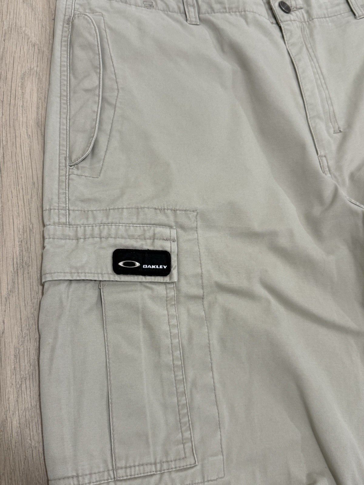 Oakley Vintage Oakley Cargo Pants Style Japan y2k Military Trousers Size US 36 / EU 52 - 6 Thumbnail