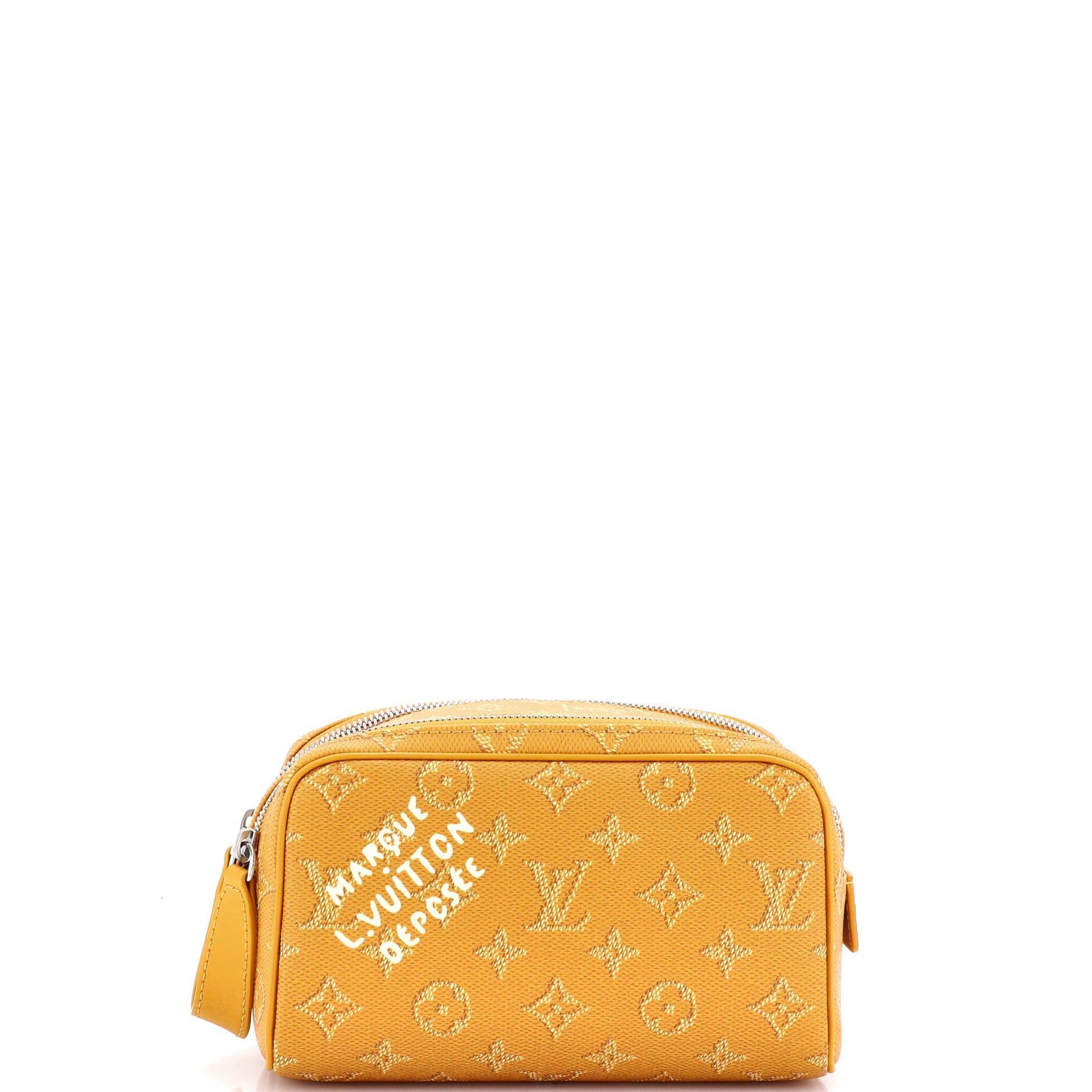 Louis Vuitton Dopp Kit Size ONE SIZE - 1 Thumbnail