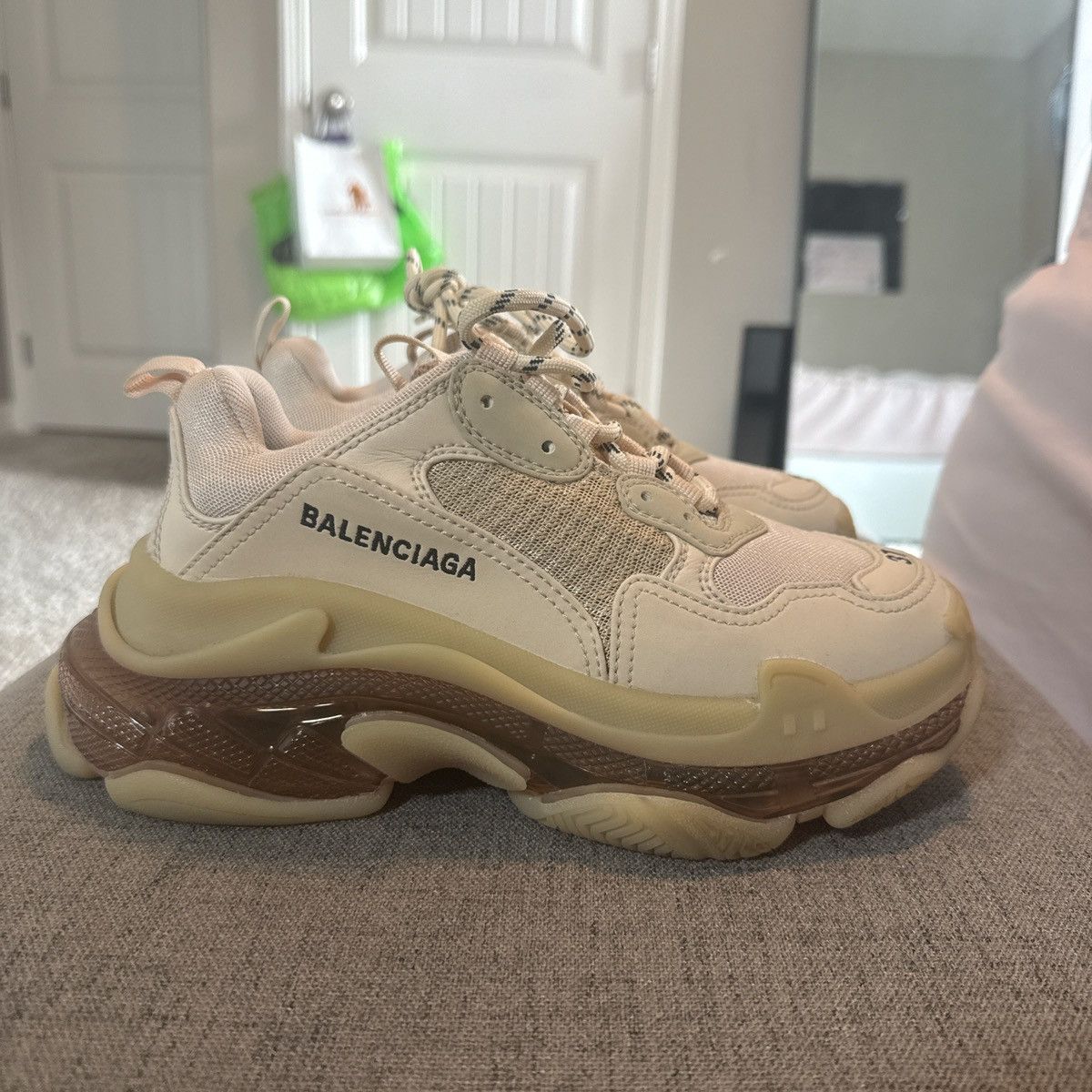 Balenciaga Balenciaga Triple S ( Beige ) Size US 7 / IT 37 - 3 Thumbnail