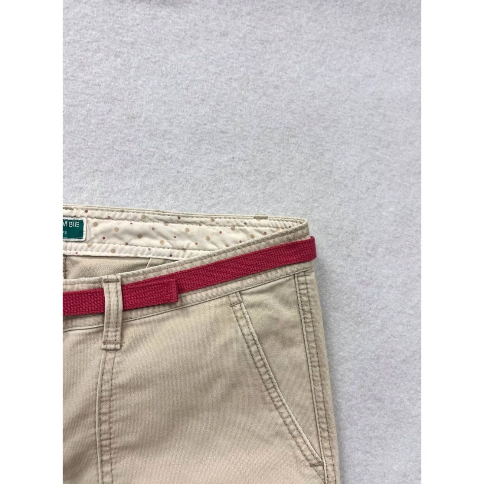 Abercrombie & Fitch VINTAGE Abercrombie & Fitch Capris Women 6 Beige Y2K Capri Women 6 Beige Capris Womens Girls Mens Size ONE SIZE - 4 Thumbnail