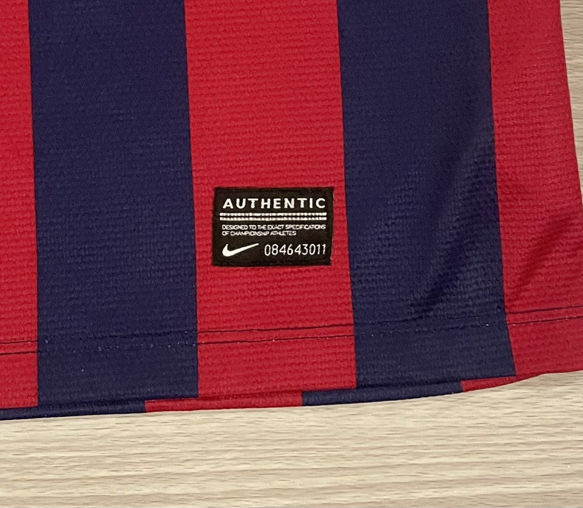 Nike Nike 2013/14 Barcelona Alex Song Soccer Jersey Men’s Medium Size US M / EU 48-50 / 2 - 8 Thumbnail