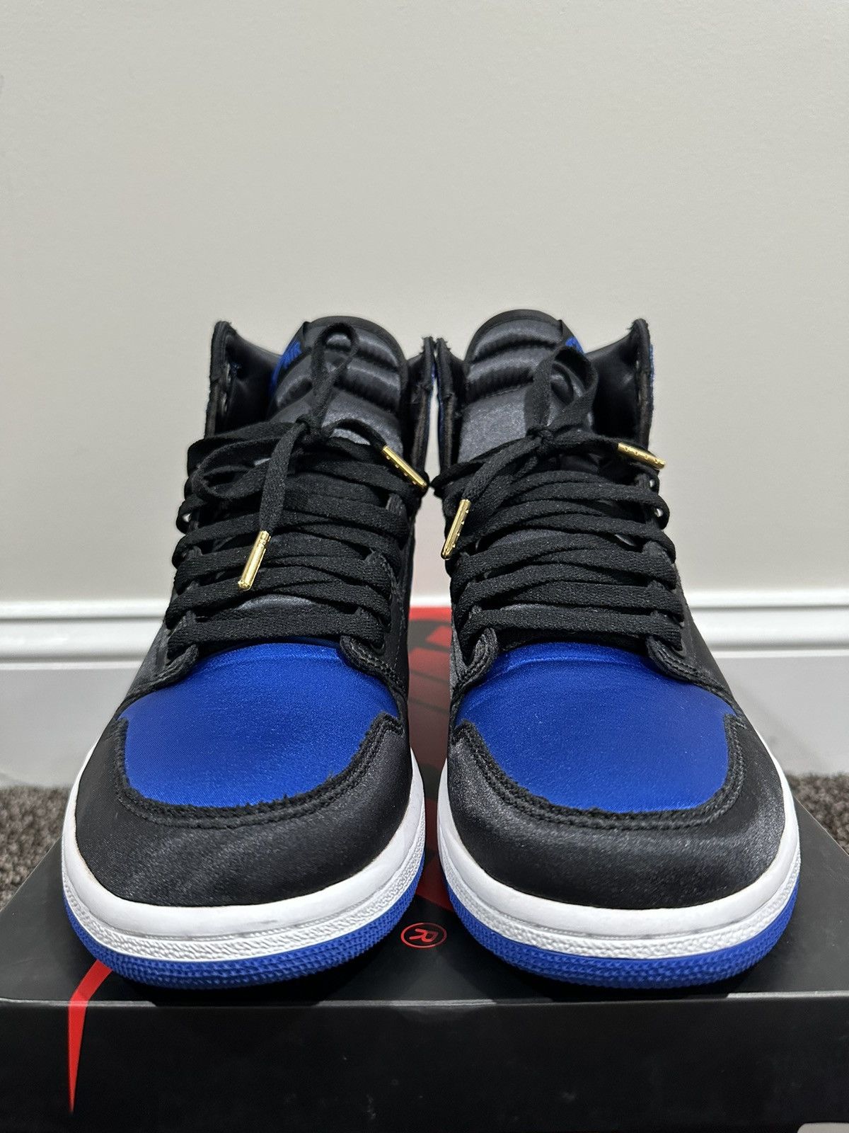 Jordan Brand Air Jordan 1 Retro High EP Satin Royal Promo Sample Sneakers Size US 11 / EU 44 - 4 Thumbnail