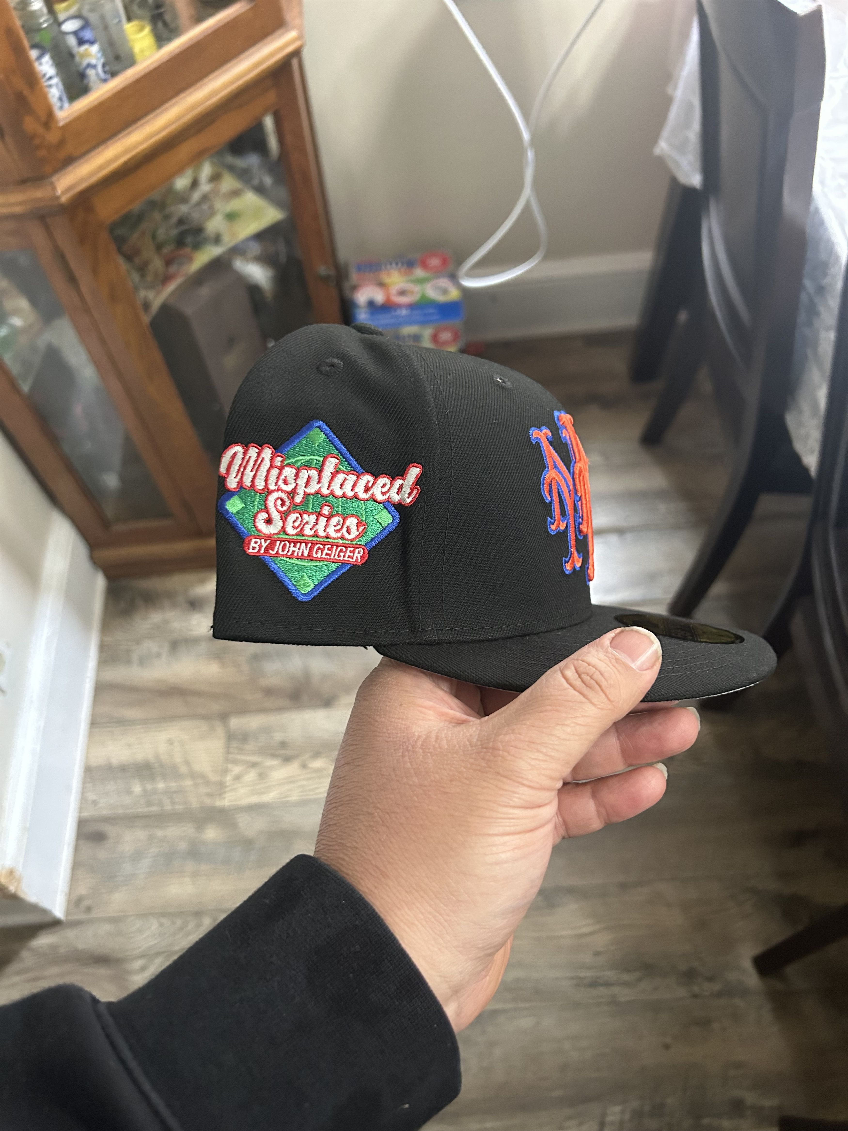 New Era John Geiger “Misplaced series” new era fitted size 7 1/4 Size ONE SIZE - 2 Thumbnail