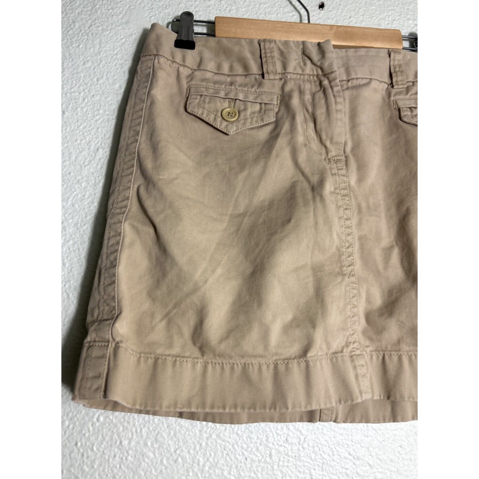 J.Crew J.CREW Skirt Women Regular Size 10 Beige Cotton Mini Short 32x16 Flaw Clasp Missing Size 32" / US 10 / IT 46 - 2 Thumbnail